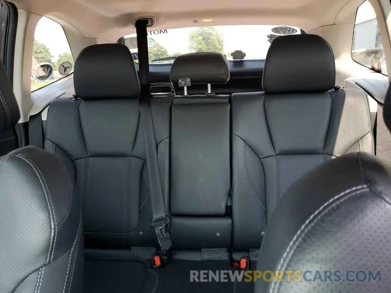 10 Photograph of a damaged car JF2SKASC0KH582977 SUBARU FORESTER 2019