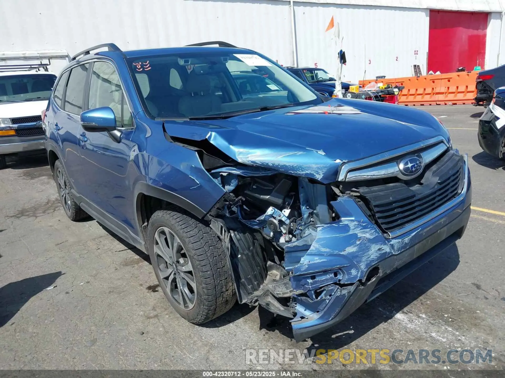 1 Photograph of a damaged car JF2SKASC5KH560361 SUBARU FORESTER 2019