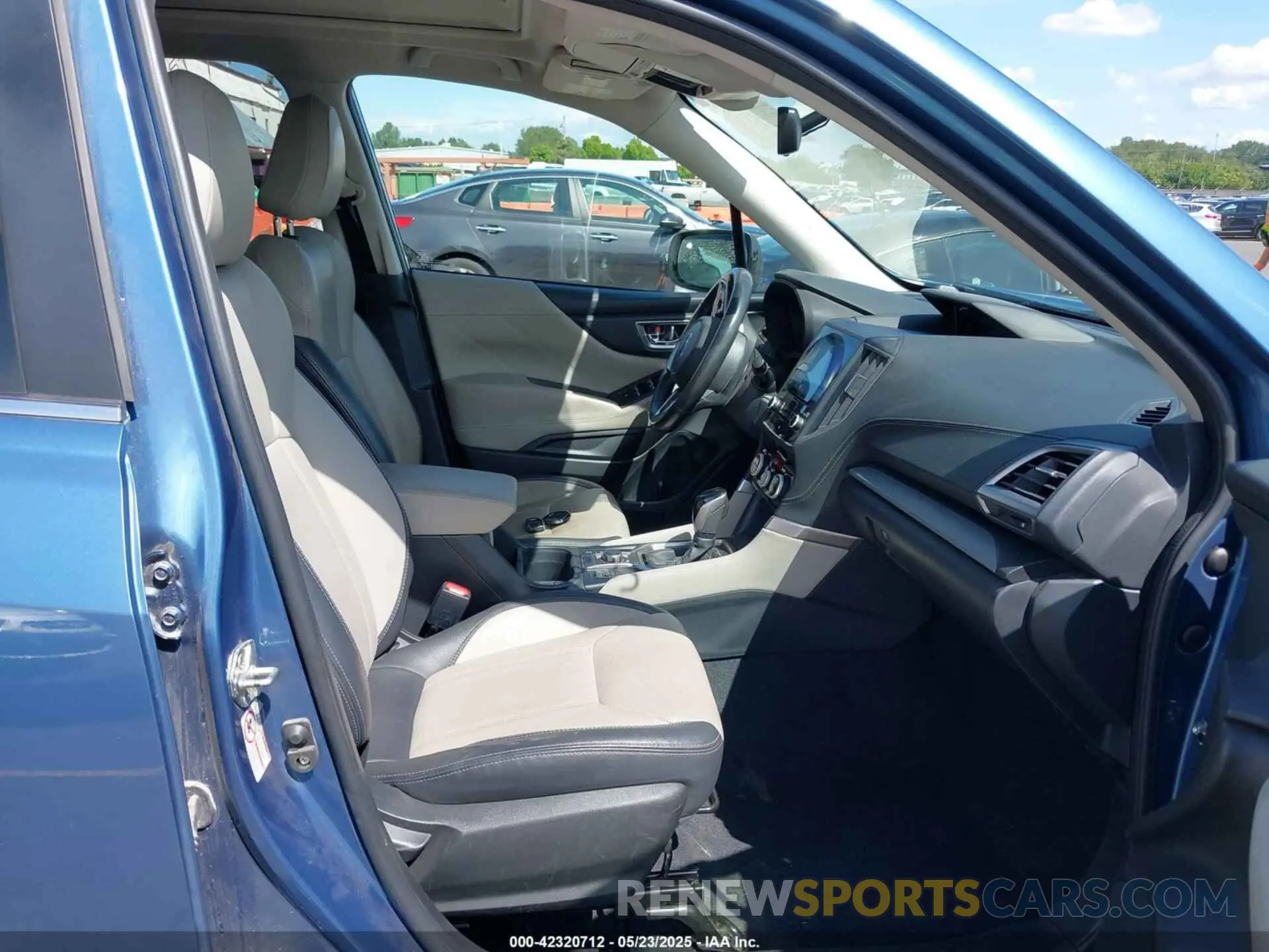 5 Photograph of a damaged car JF2SKASC5KH560361 SUBARU FORESTER 2019