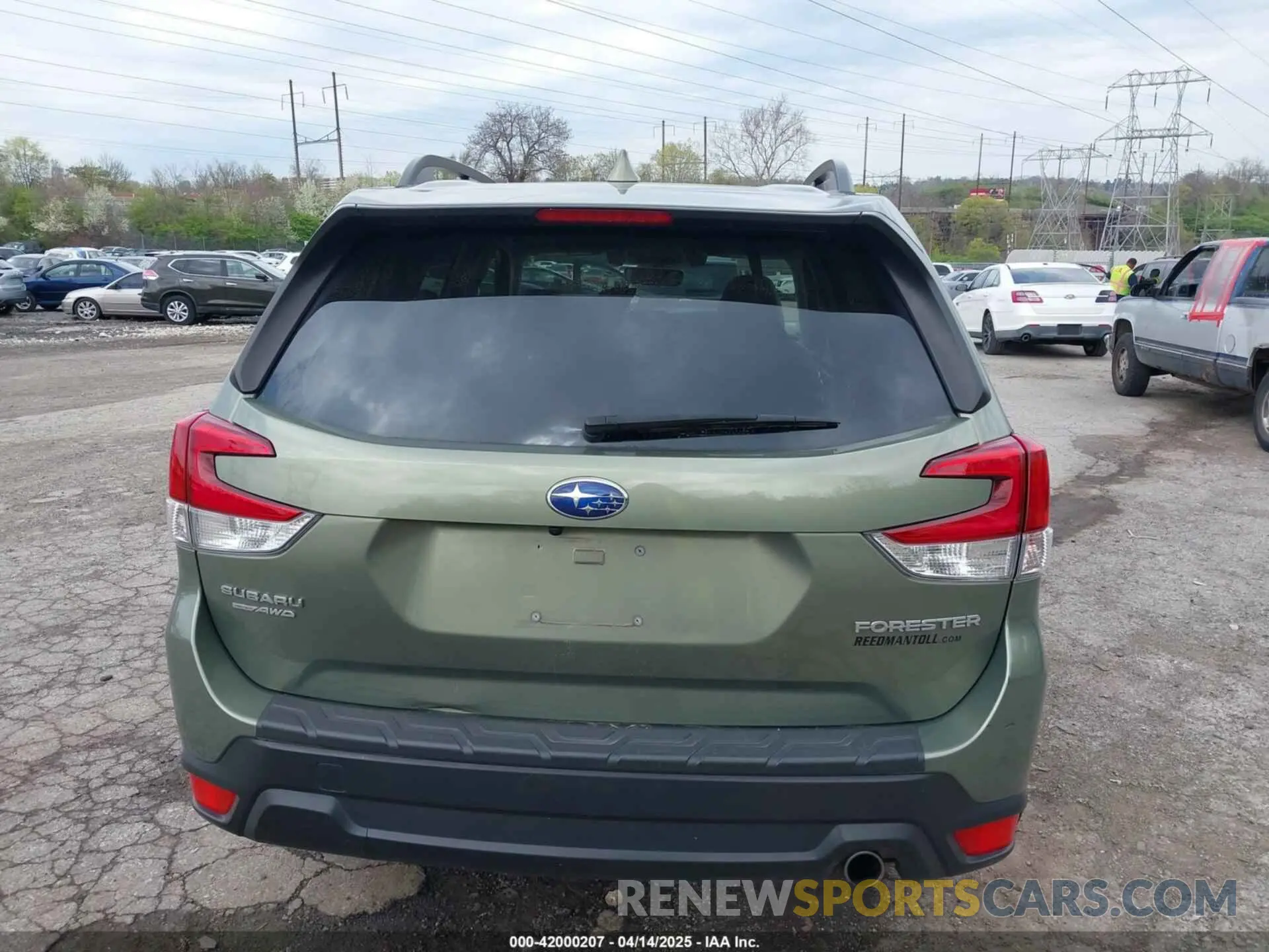 17 Photograph of a damaged car JF2SKASC6KH431965 SUBARU FORESTER 2019