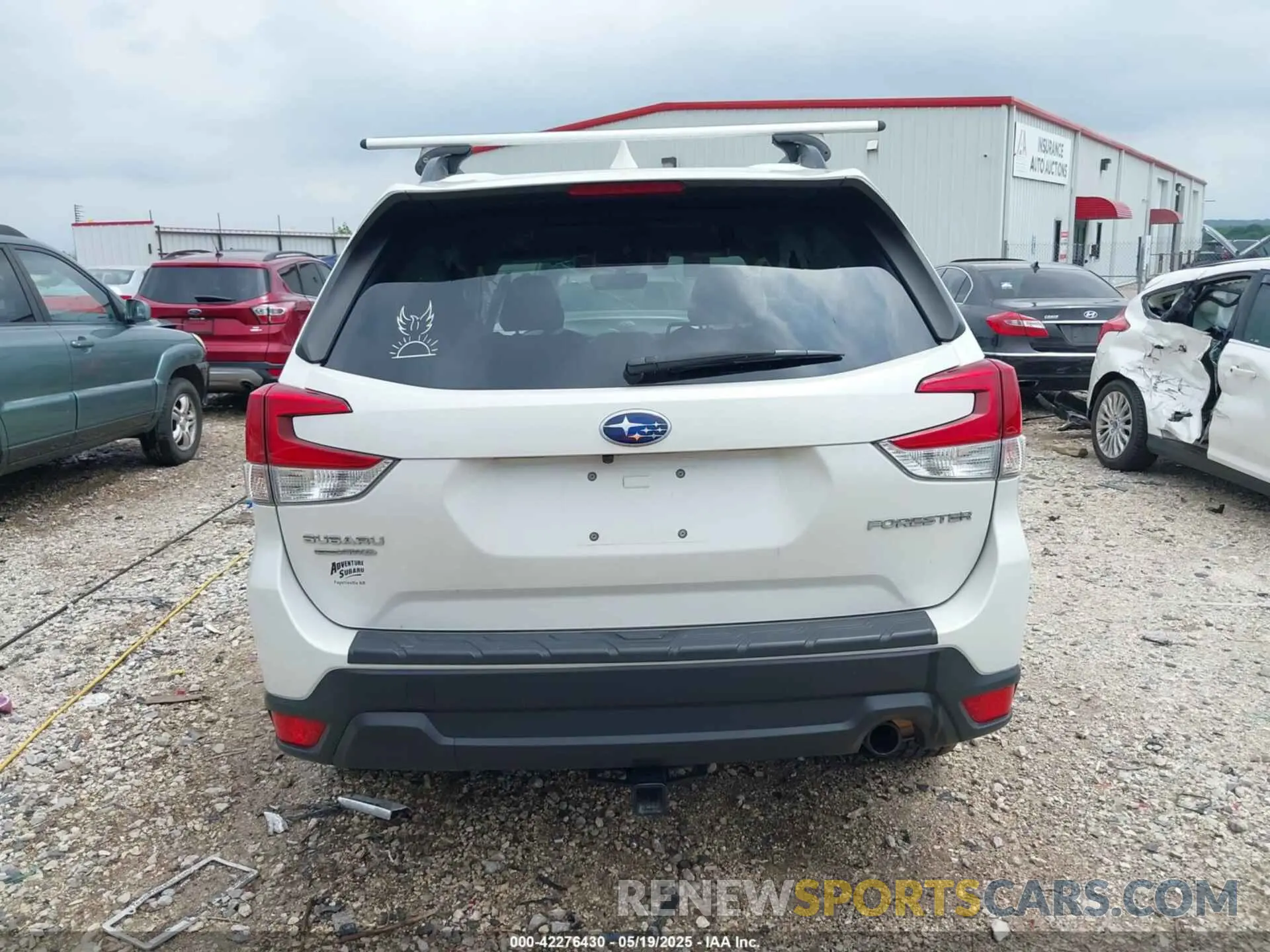16 Photograph of a damaged car JF2SKASCXKH548464 SUBARU FORESTER 2019