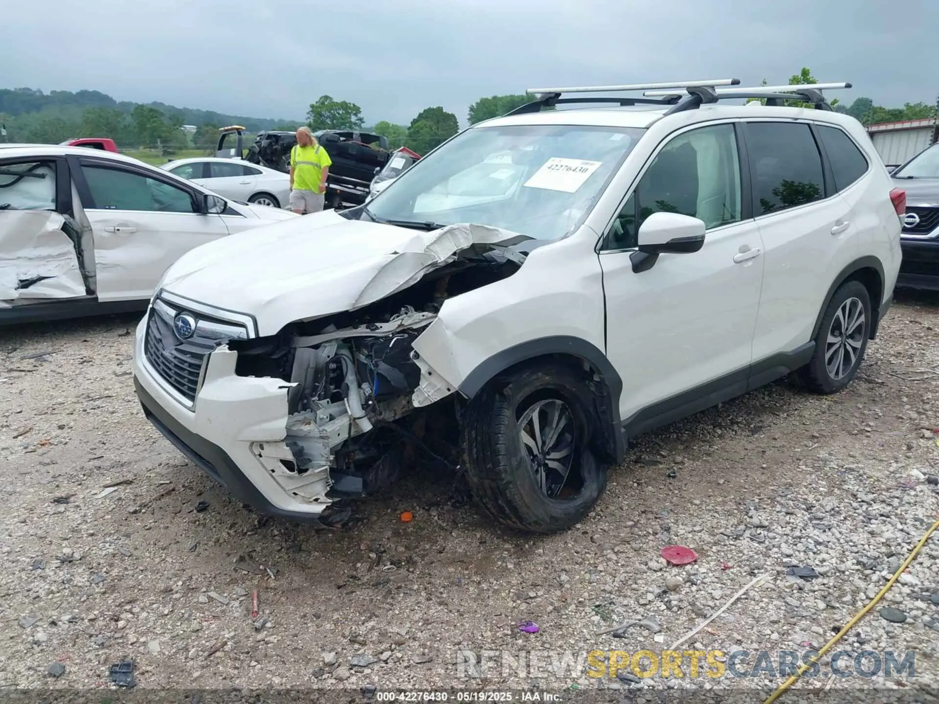 2 Photograph of a damaged car JF2SKASCXKH548464 SUBARU FORESTER 2019