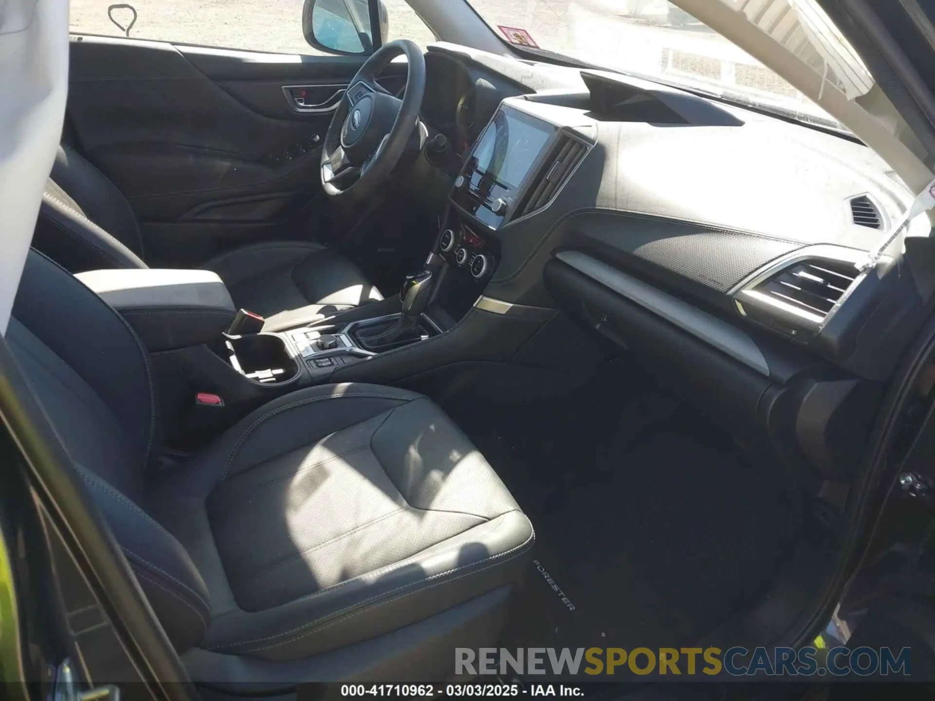 5 Photograph of a damaged car JF2SKAUC1KH583794 SUBARU FORESTER 2019