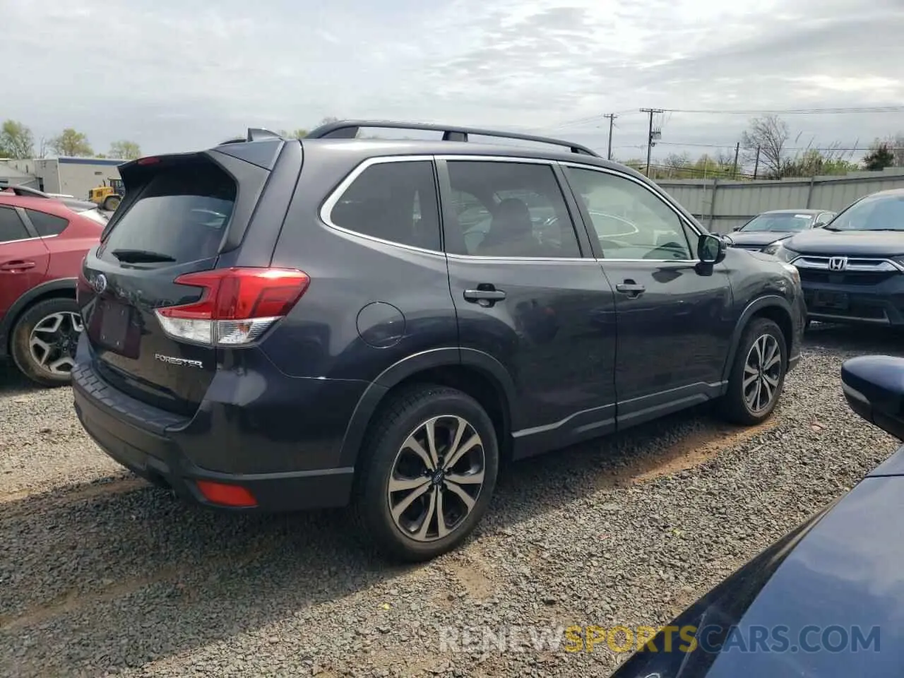3 Photograph of a damaged car JF2SKAUC2KH415632 SUBARU FORESTER 2019