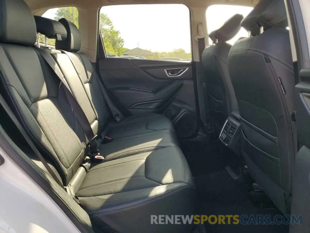 11 Photograph of a damaged car JF2SKAUC2KH432883 SUBARU FORESTER 2019