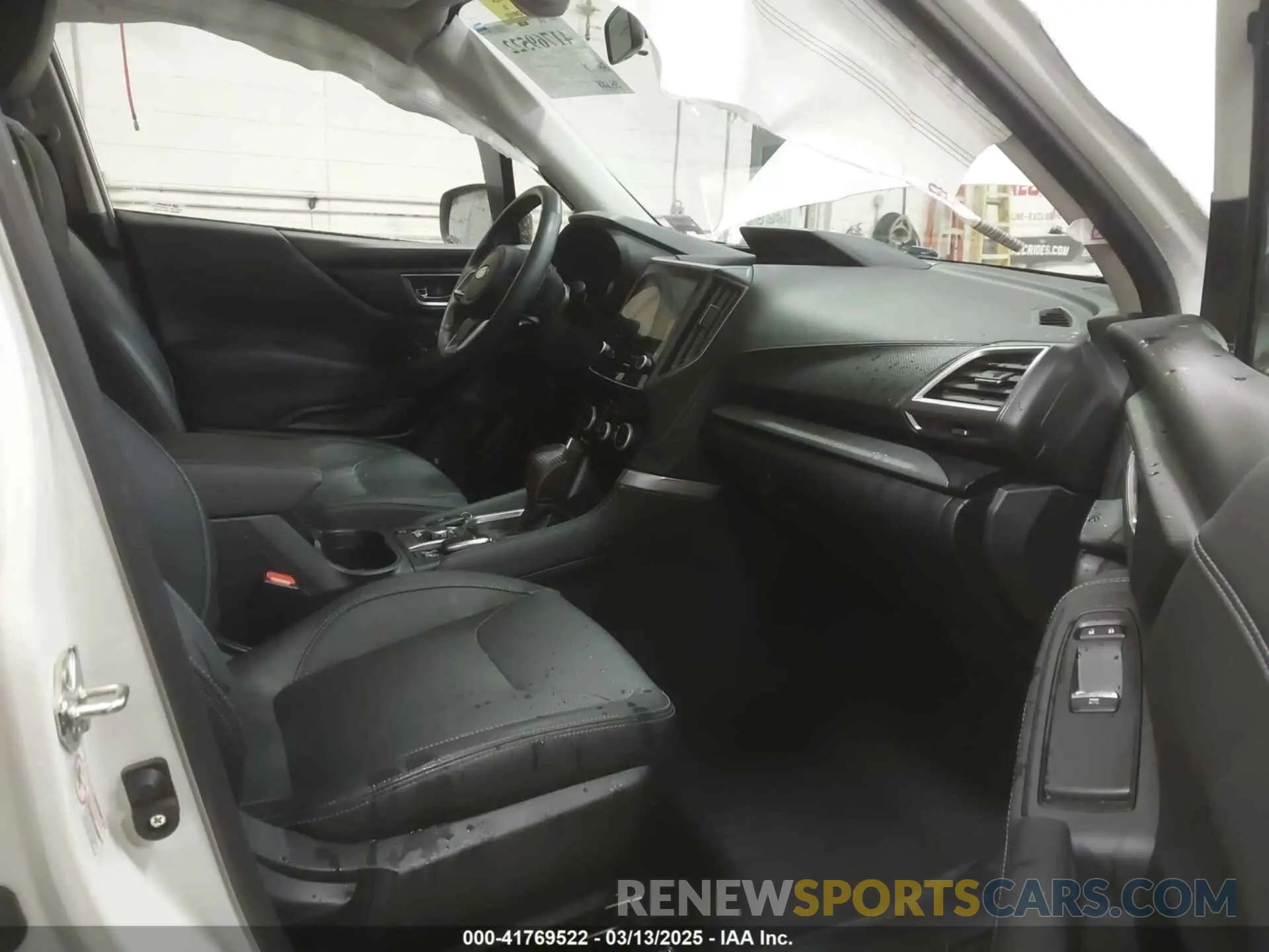 5 Photograph of a damaged car JF2SKAUC3KH526772 SUBARU FORESTER 2019