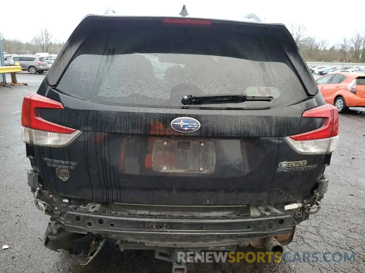 6 Photograph of a damaged car JF2SKAUC3KH549968 SUBARU FORESTER 2019