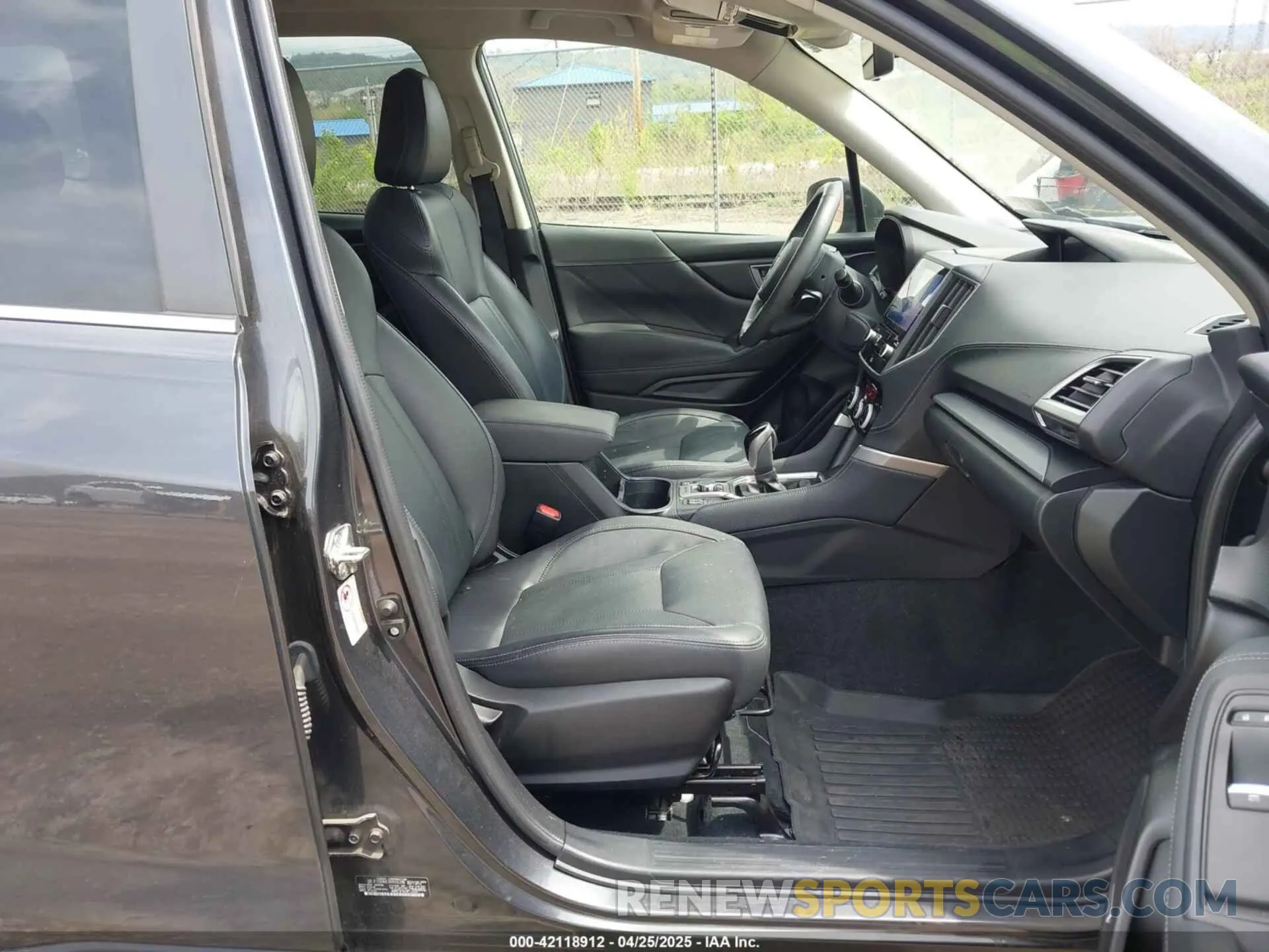 5 Photograph of a damaged car JF2SKAUC3KH555396 SUBARU FORESTER 2019