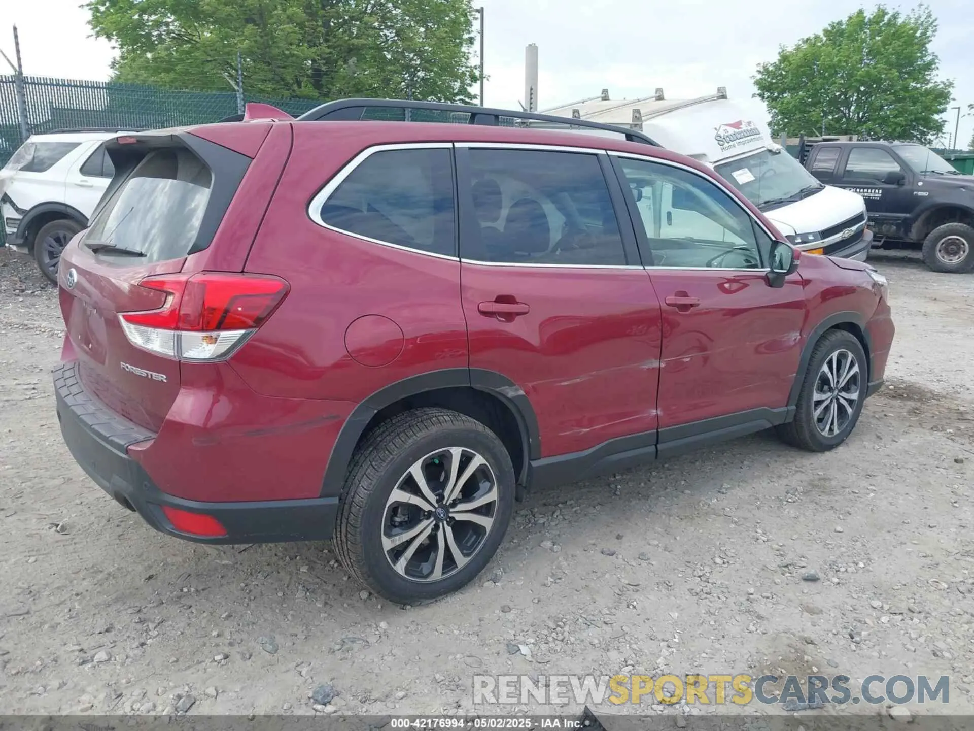 4 Photograph of a damaged car JF2SKAUC5KH540804 SUBARU FORESTER 2019