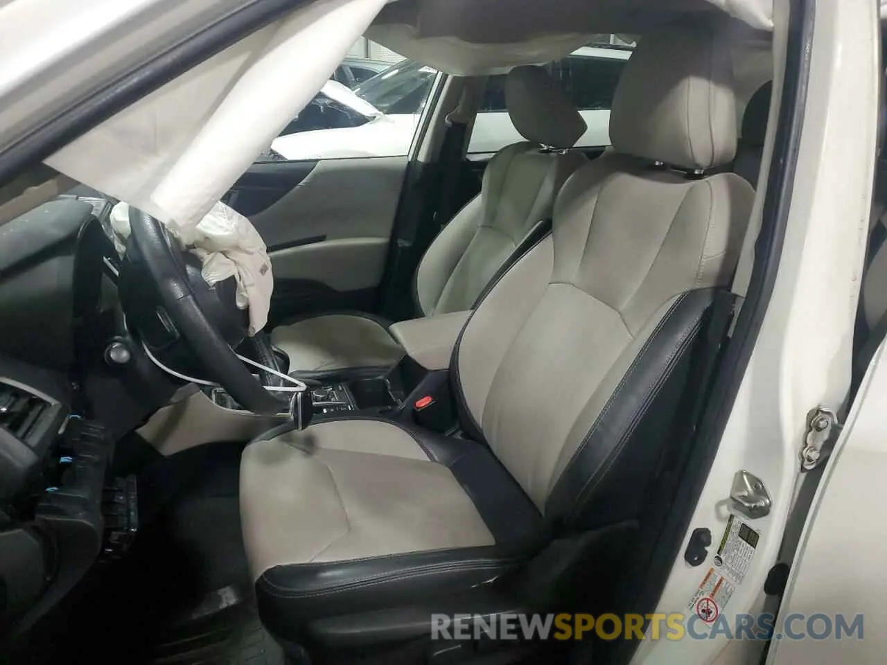 7 Photograph of a damaged car JF2SKAUC7KH445371 SUBARU FORESTER 2019