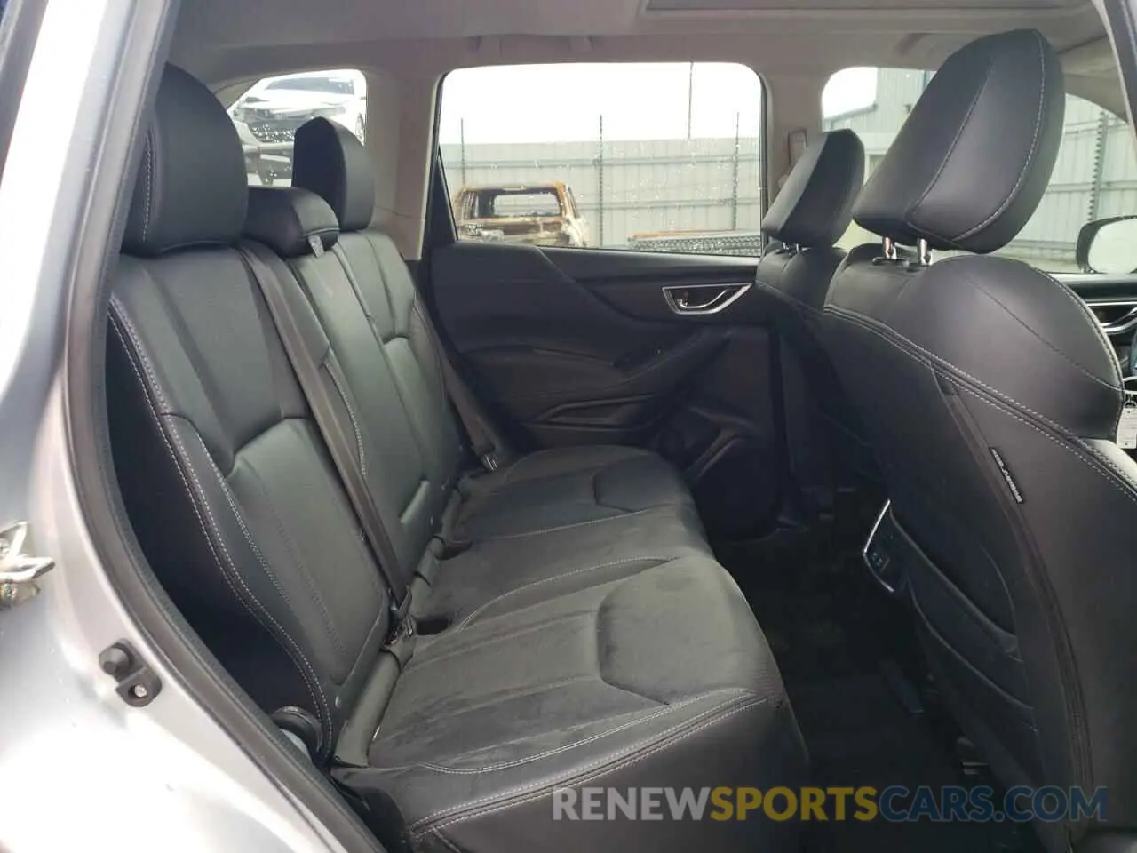 11 Photograph of a damaged car JF2SKAUC7KH593617 SUBARU FORESTER 2019
