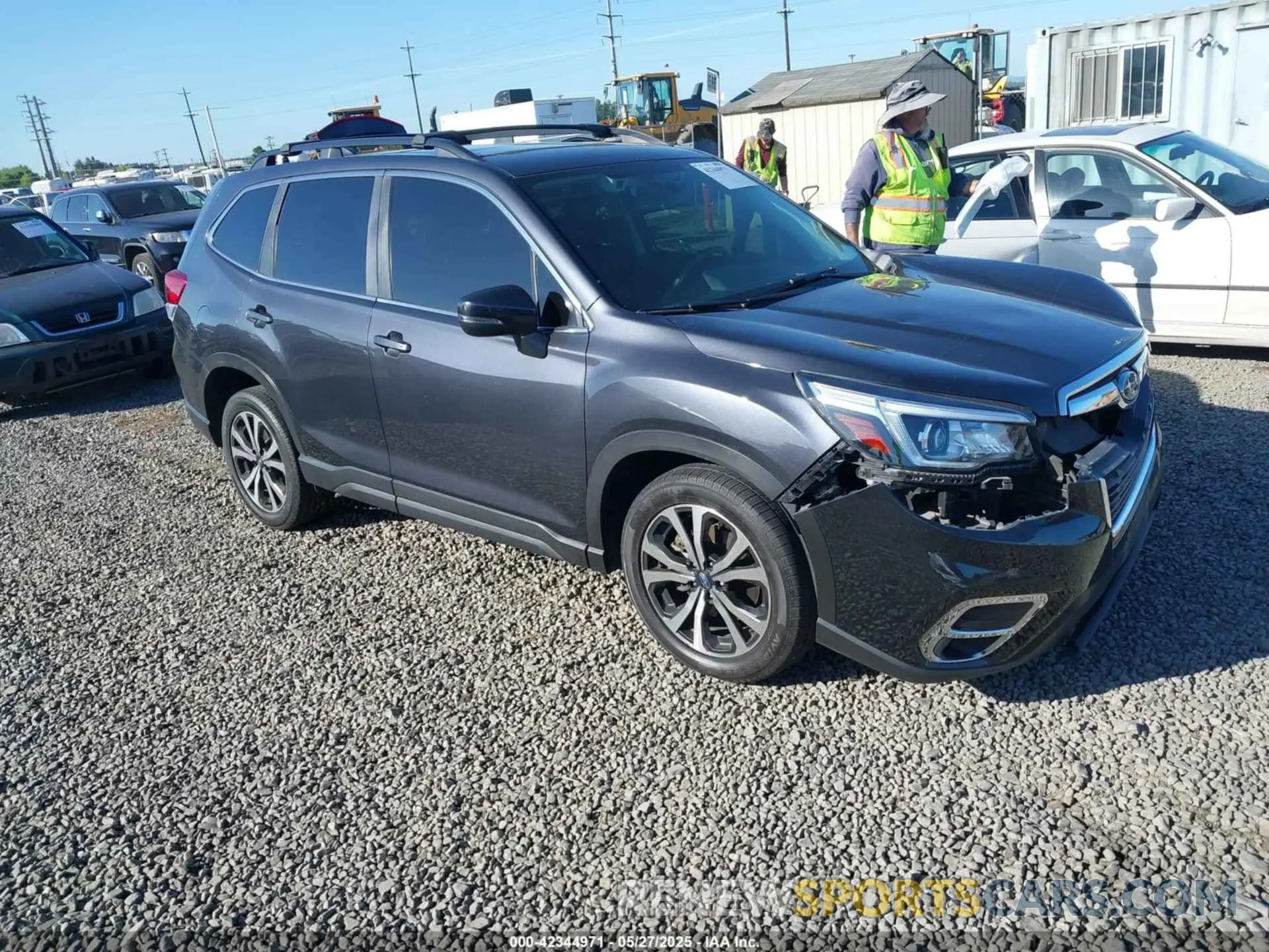 1 Photograph of a damaged car JF2SKAUC9KH551899 SUBARU FORESTER 2019