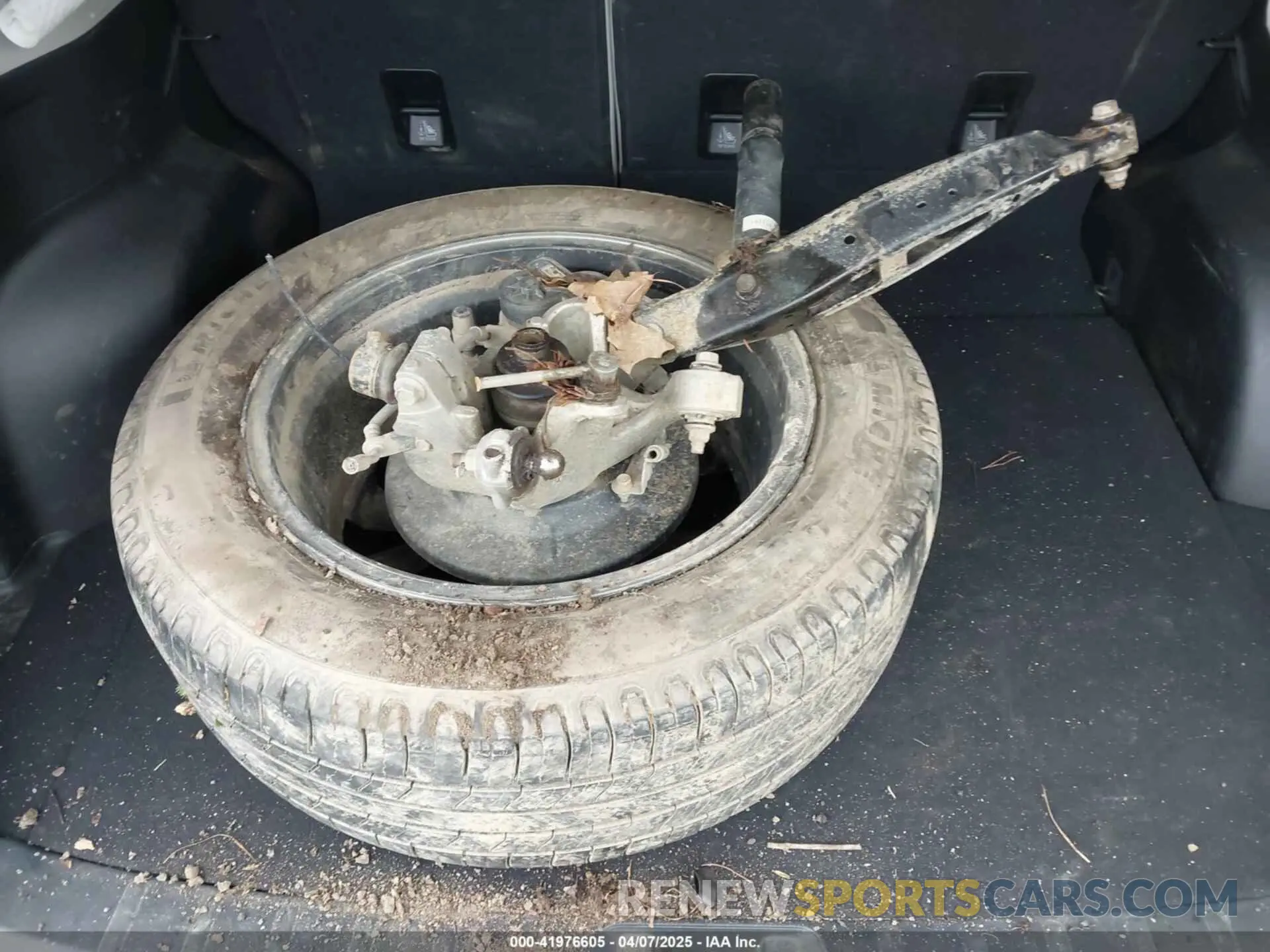 12 Photograph of a damaged car JF2SKAUCXKH513338 SUBARU FORESTER 2019