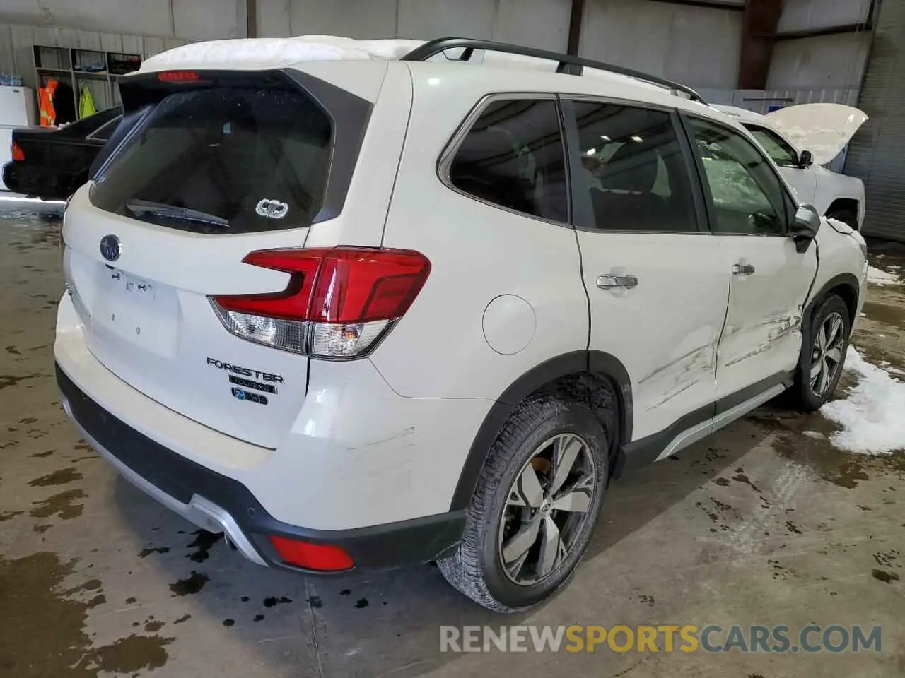 3 Photograph of a damaged car JF2SKAWC1KH428398 SUBARU FORESTER 2019