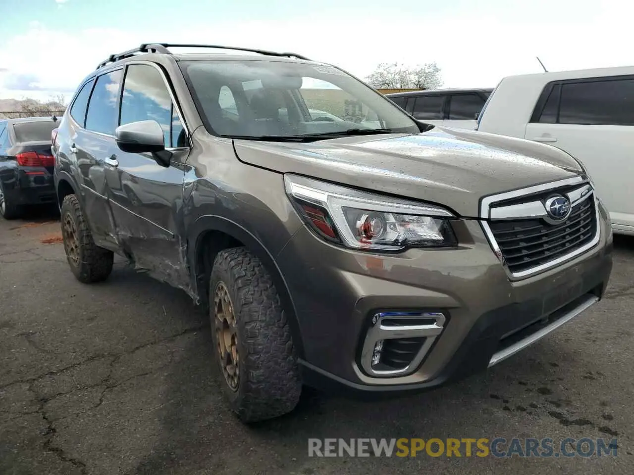 4 Photograph of a damaged car JF2SKAWC1KH539730 SUBARU FORESTER 2019