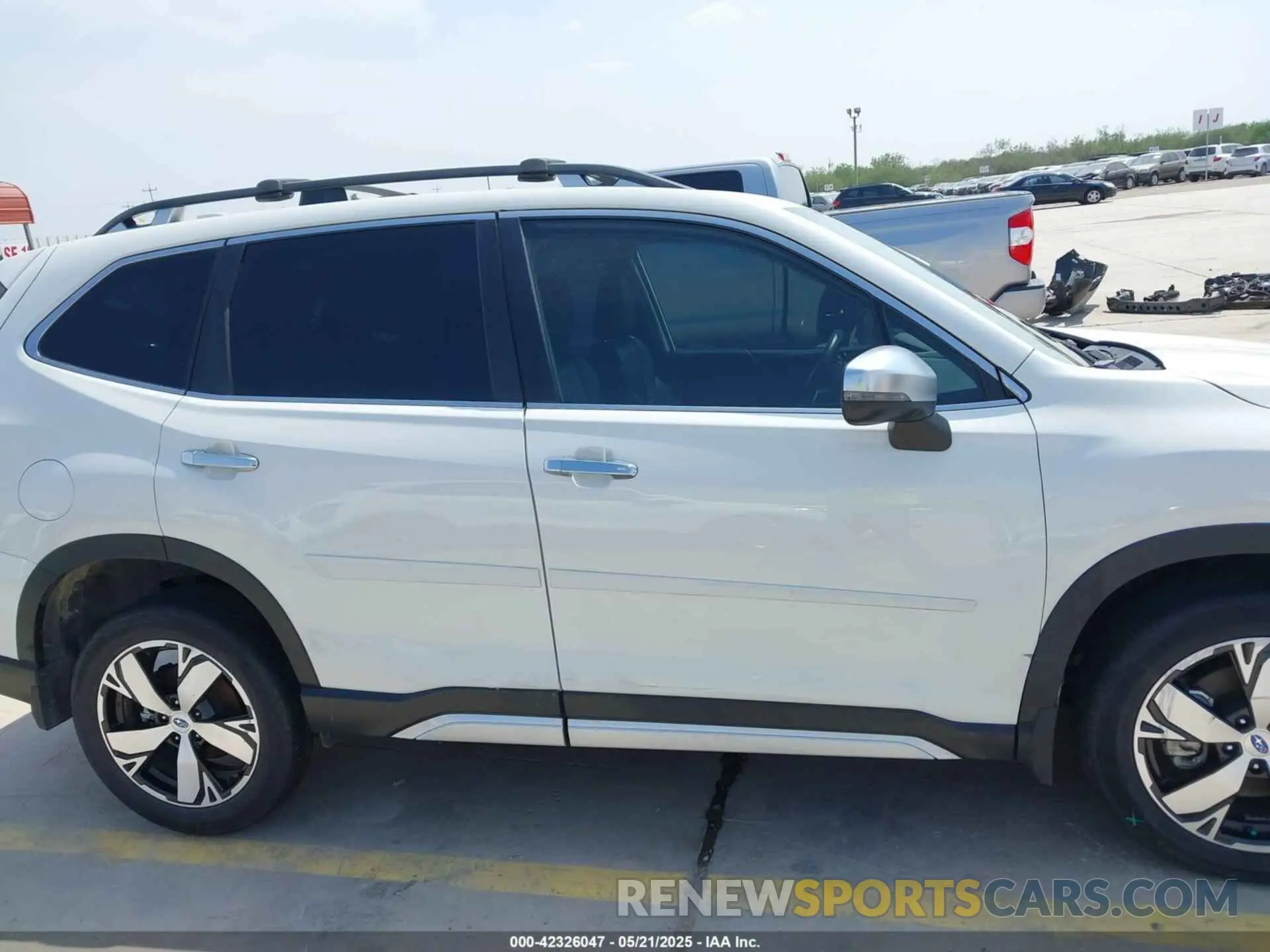 12 Photograph of a damaged car JF2SKAWC2KH595689 SUBARU FORESTER 2019