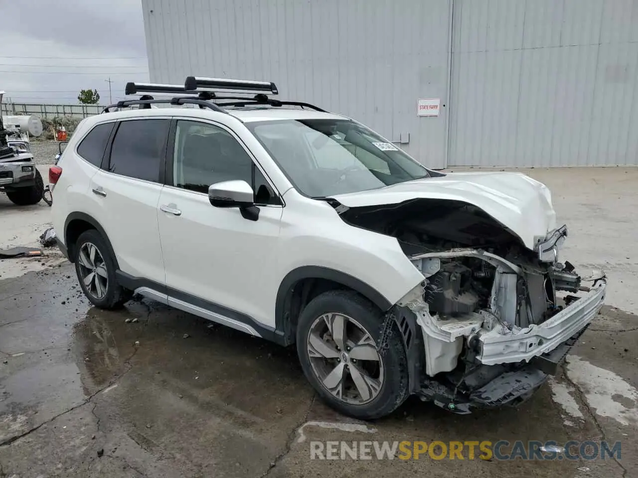4 Photograph of a damaged car JF2SKAWC9KH457499 SUBARU FORESTER 2019