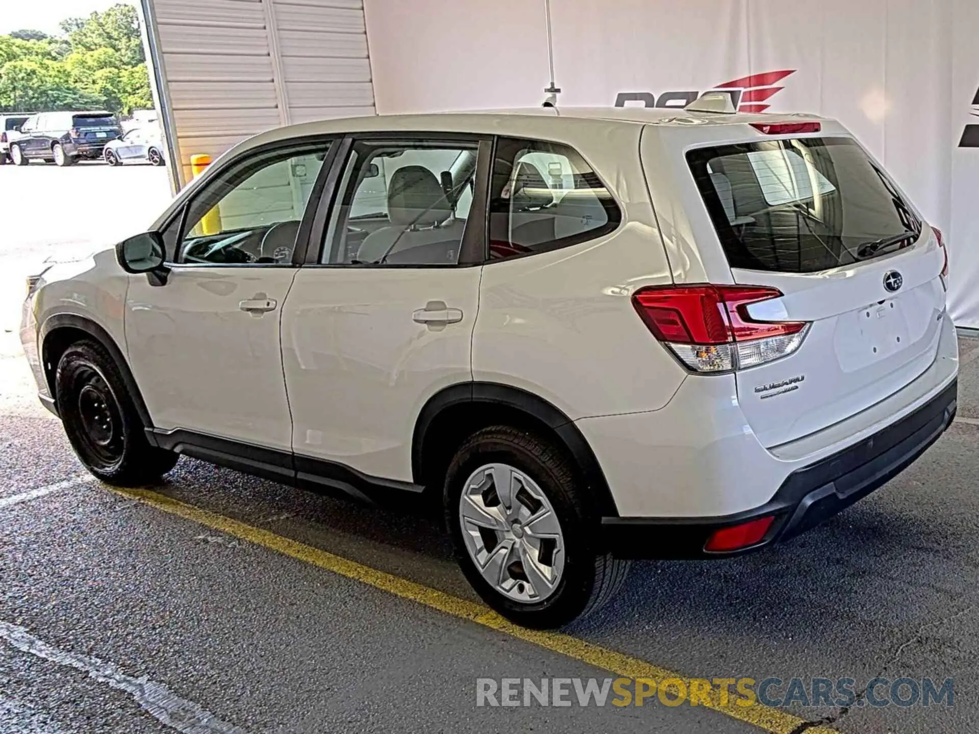 37 Photograph of a damaged car JF2SKAAC8LH510220 SUBARU FORESTER 2020
