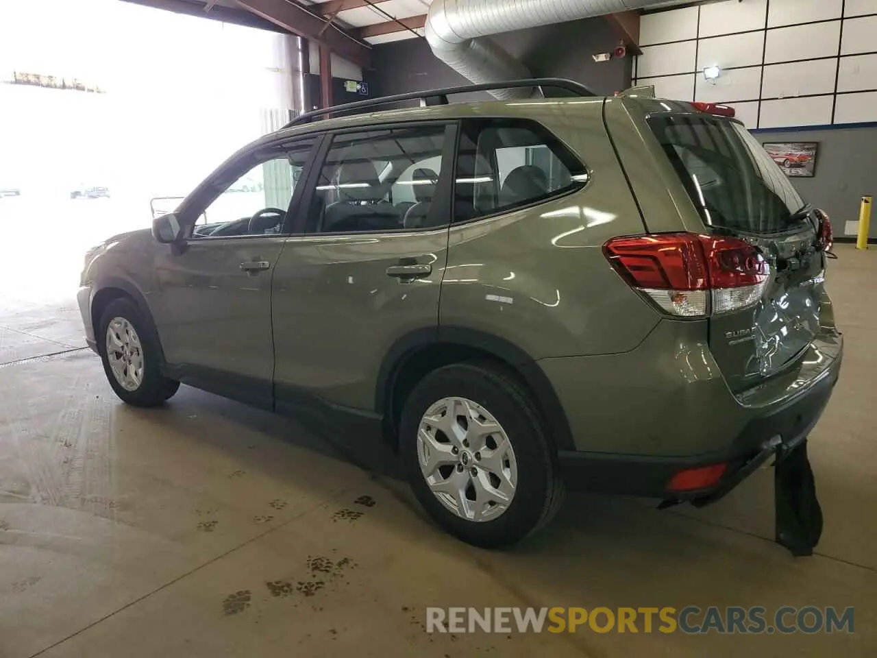 2 Photograph of a damaged car JF2SKADC1LH462569 SUBARU FORESTER 2020