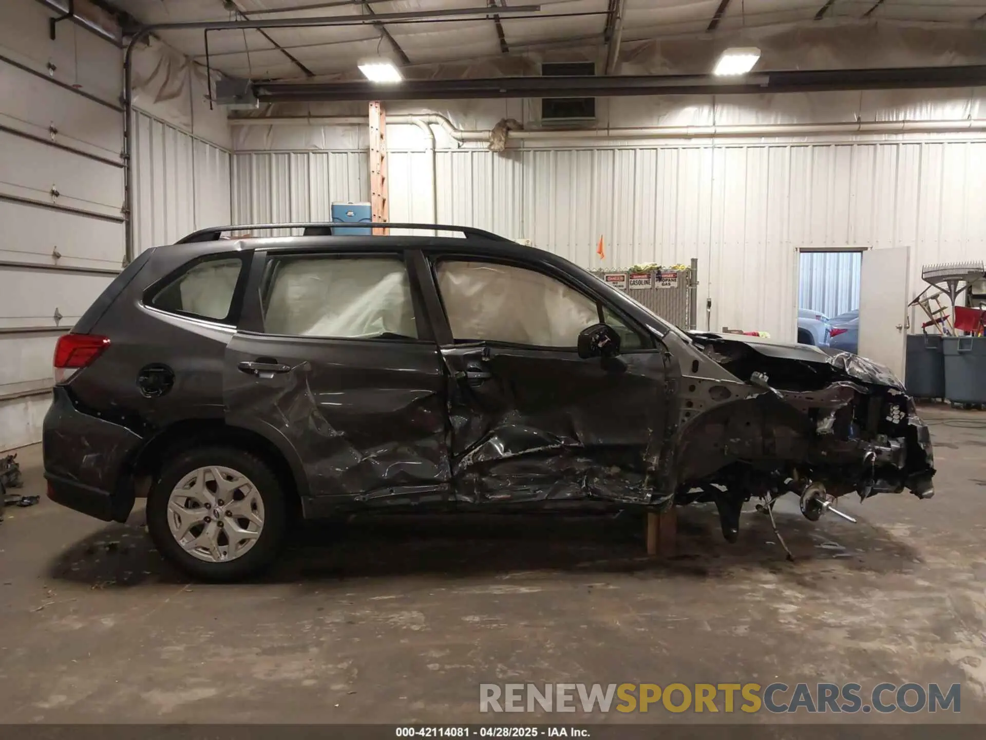 14 Photograph of a damaged car JF2SKADC4LH511649 SUBARU FORESTER 2020