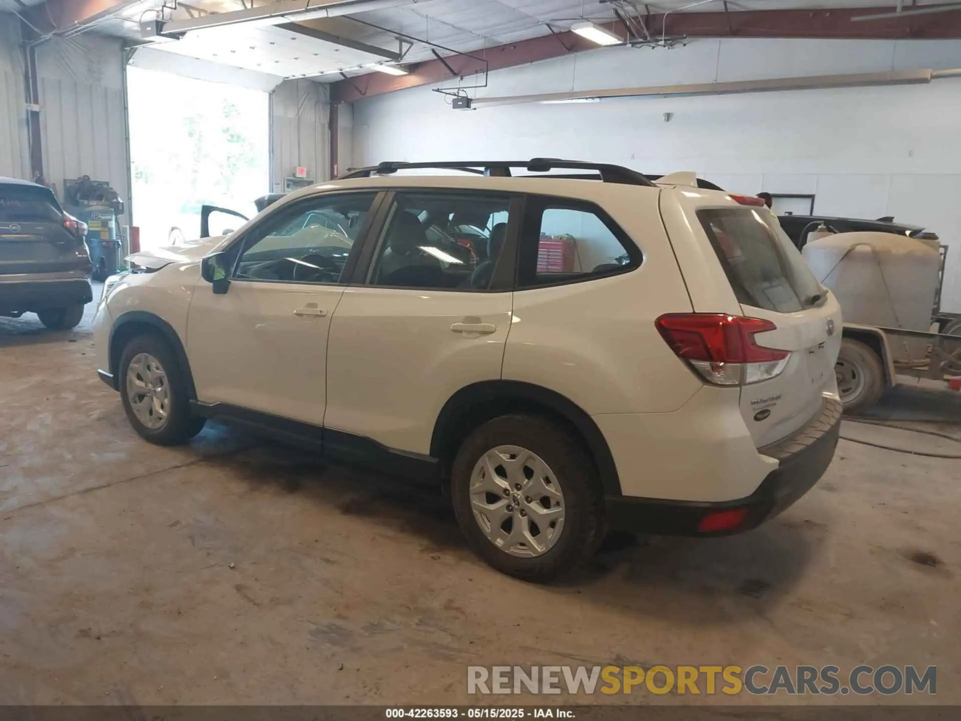 3 Photograph of a damaged car JF2SKADC5LH441045 SUBARU FORESTER 2020