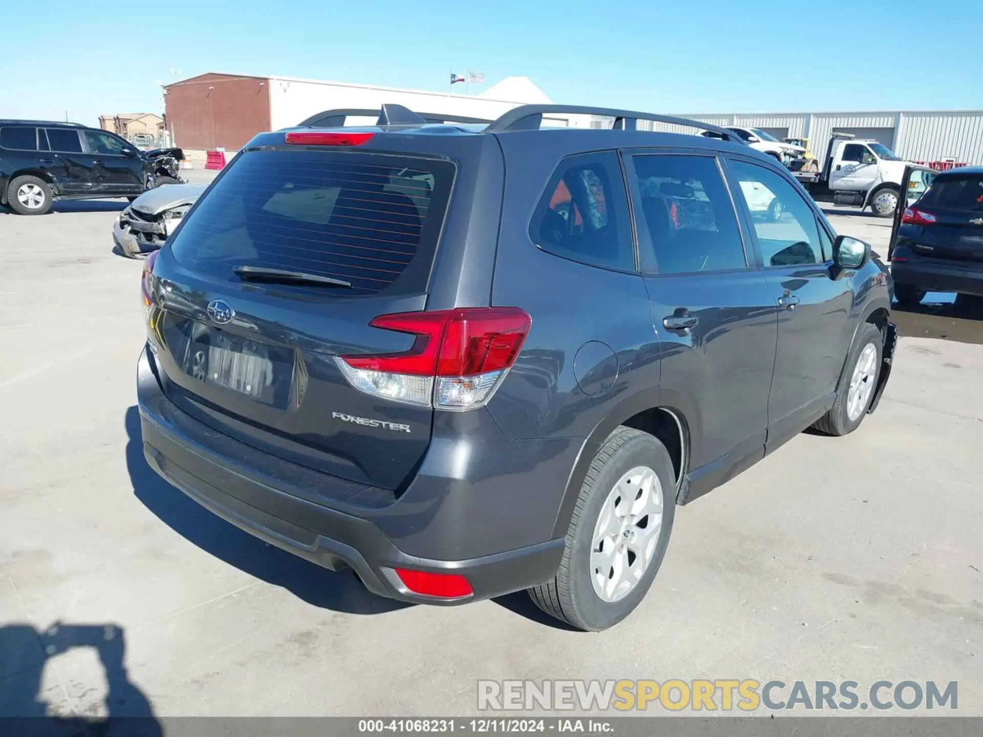 4 Photograph of a damaged car JF2SKADC6LH506517 SUBARU FORESTER 2020