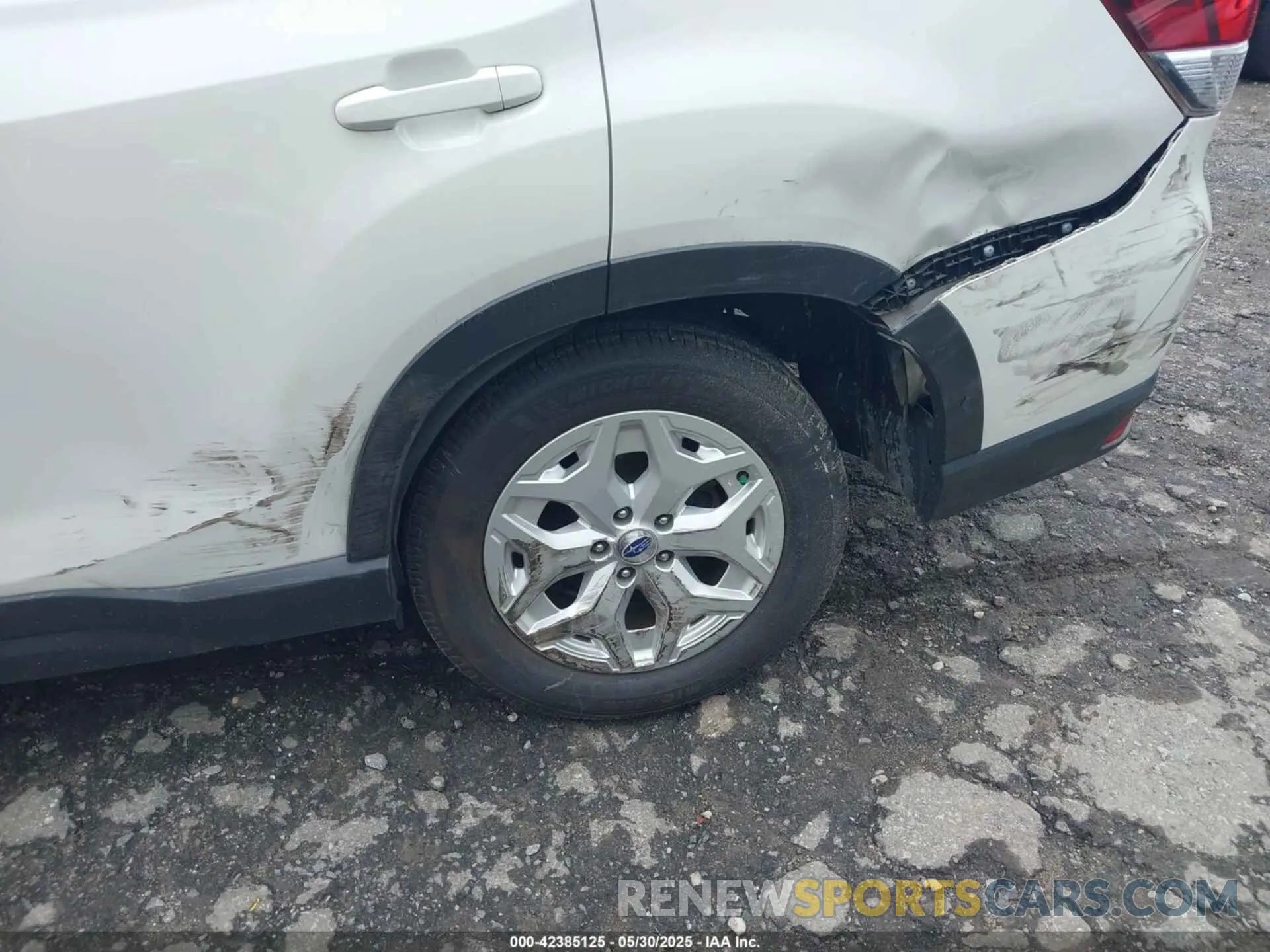 6 Photograph of a damaged car JF2SKADC8LH522749 SUBARU FORESTER 2020