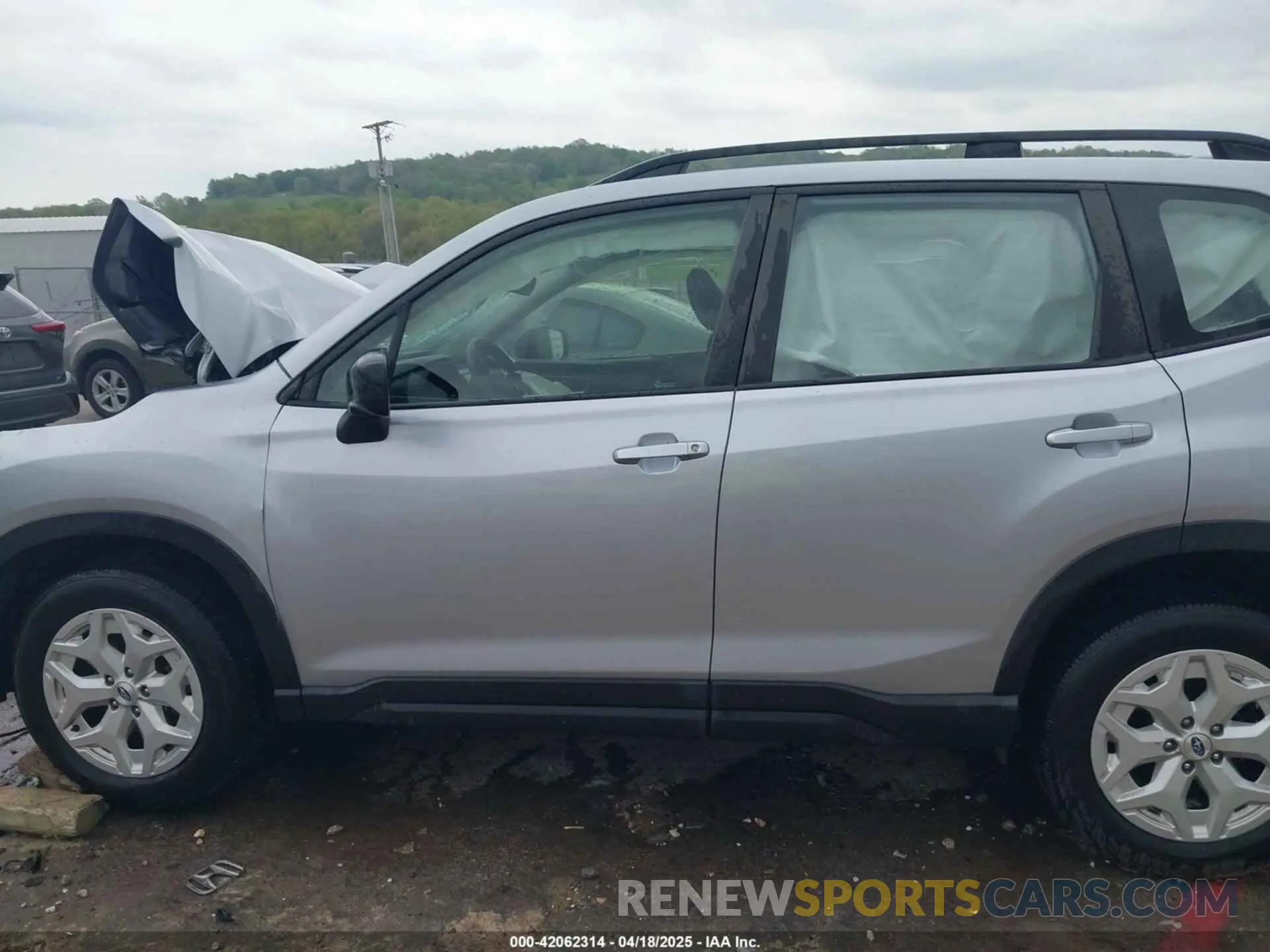 15 Photograph of a damaged car JF2SKADCXLH488118 SUBARU FORESTER 2020