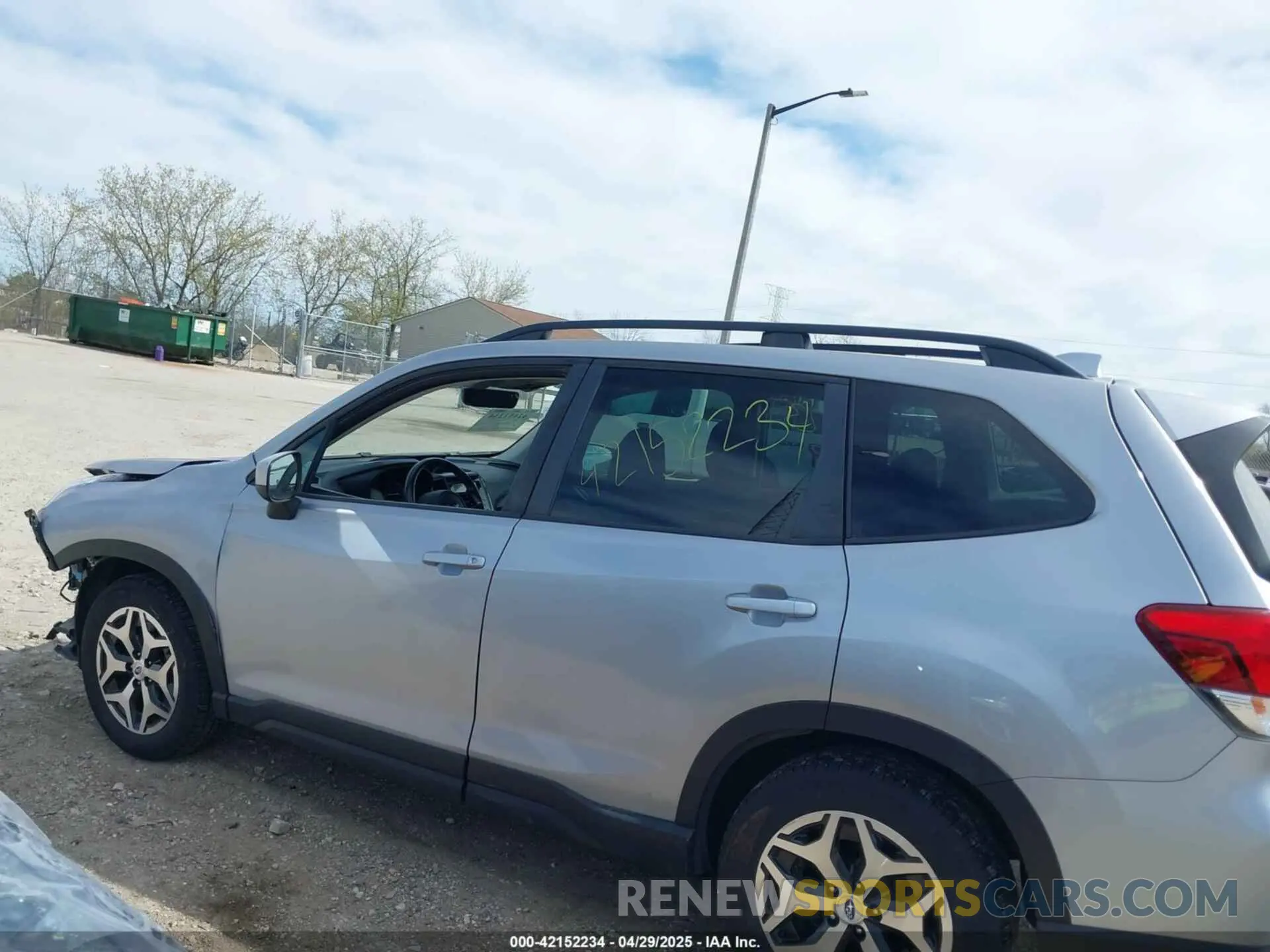 15 Photograph of a damaged car JF2SKAGC0LH556504 SUBARU FORESTER 2020