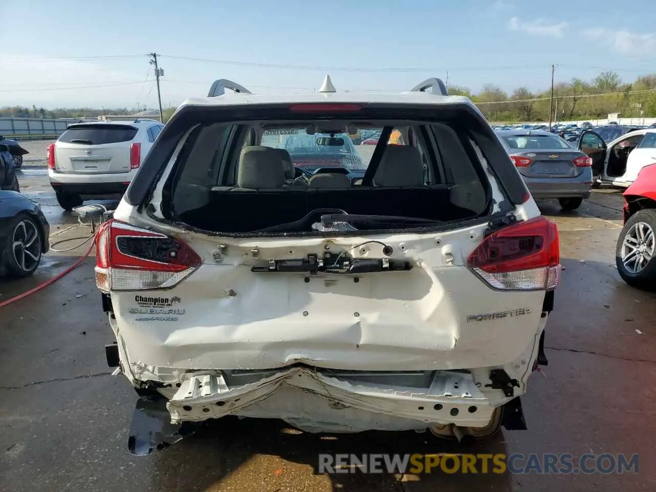 6 Photograph of a damaged car JF2SKAGC1LH501883 SUBARU FORESTER 2020