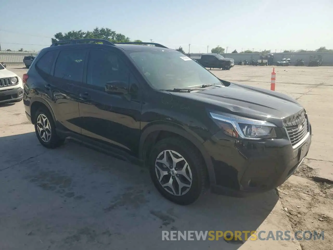 4 Photograph of a damaged car JF2SKAGC2LH477660 SUBARU FORESTER 2020