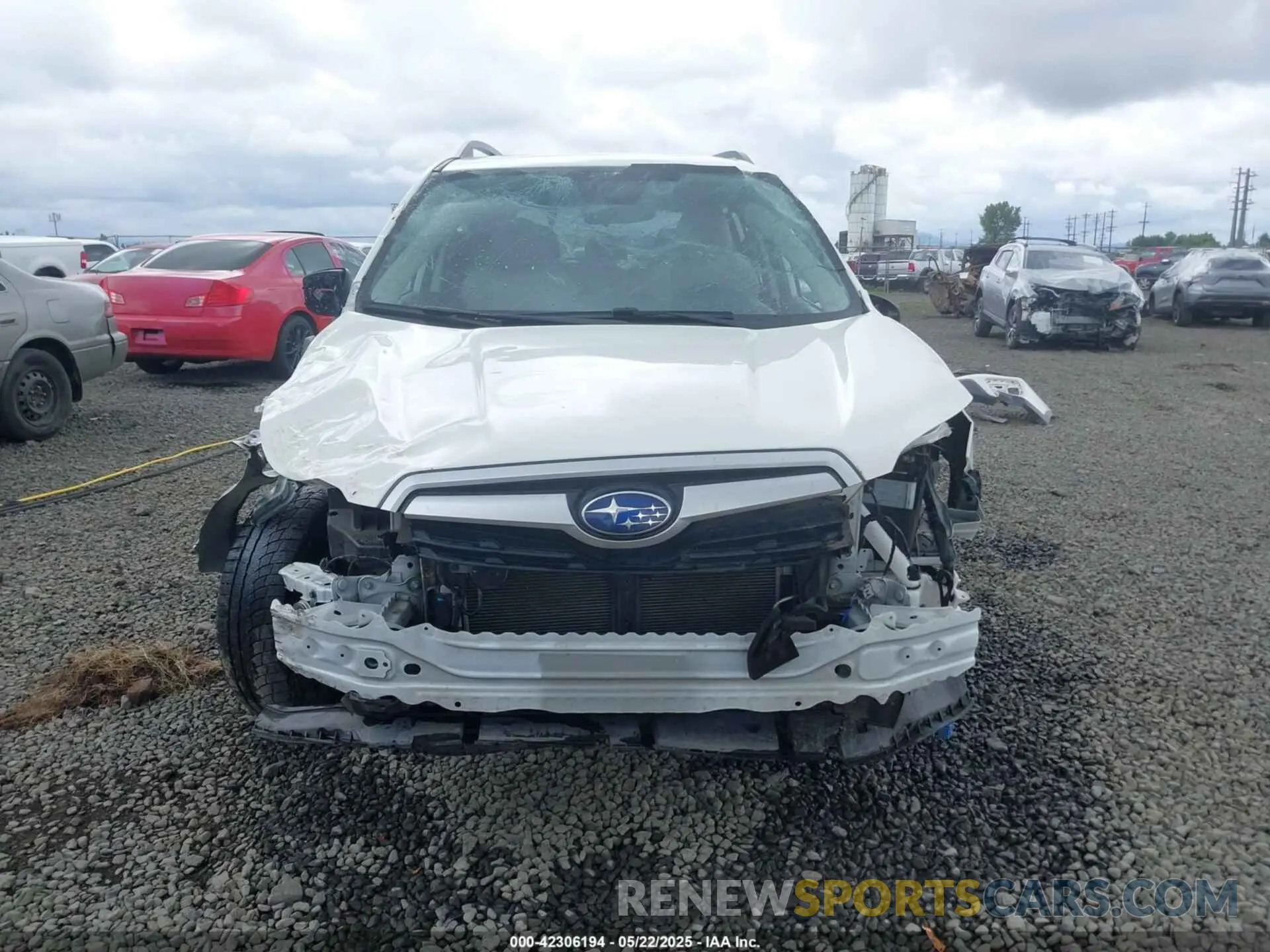 13 Photograph of a damaged car JF2SKAGC2LH529367 SUBARU FORESTER 2020
