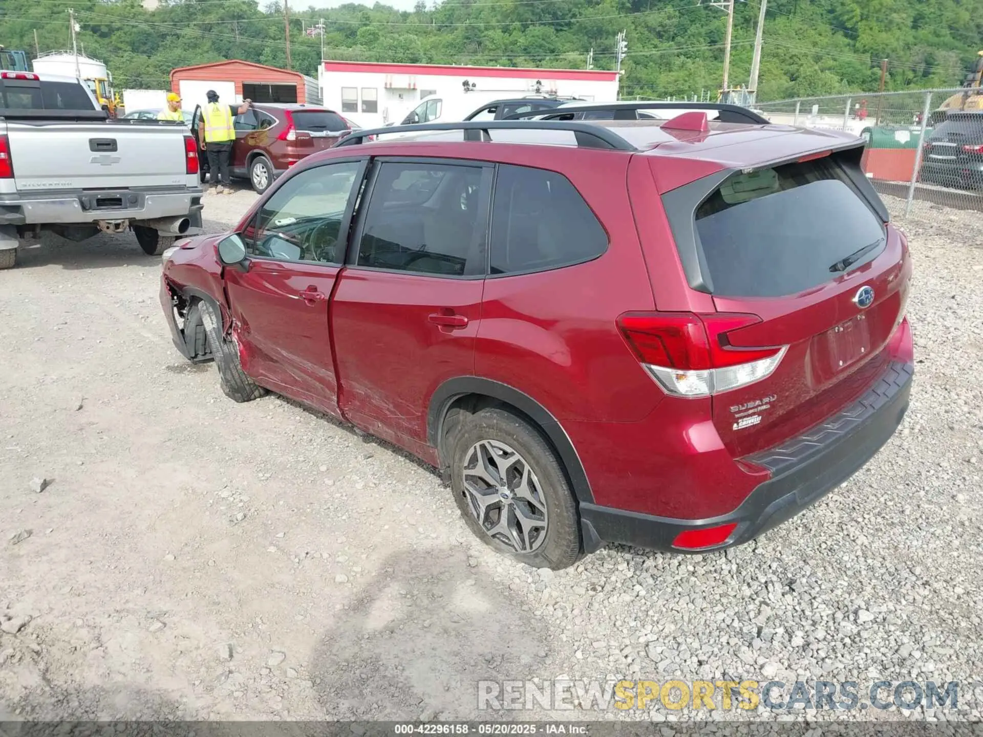 3 Photograph of a damaged car JF2SKAGC3LH411974 SUBARU FORESTER 2020