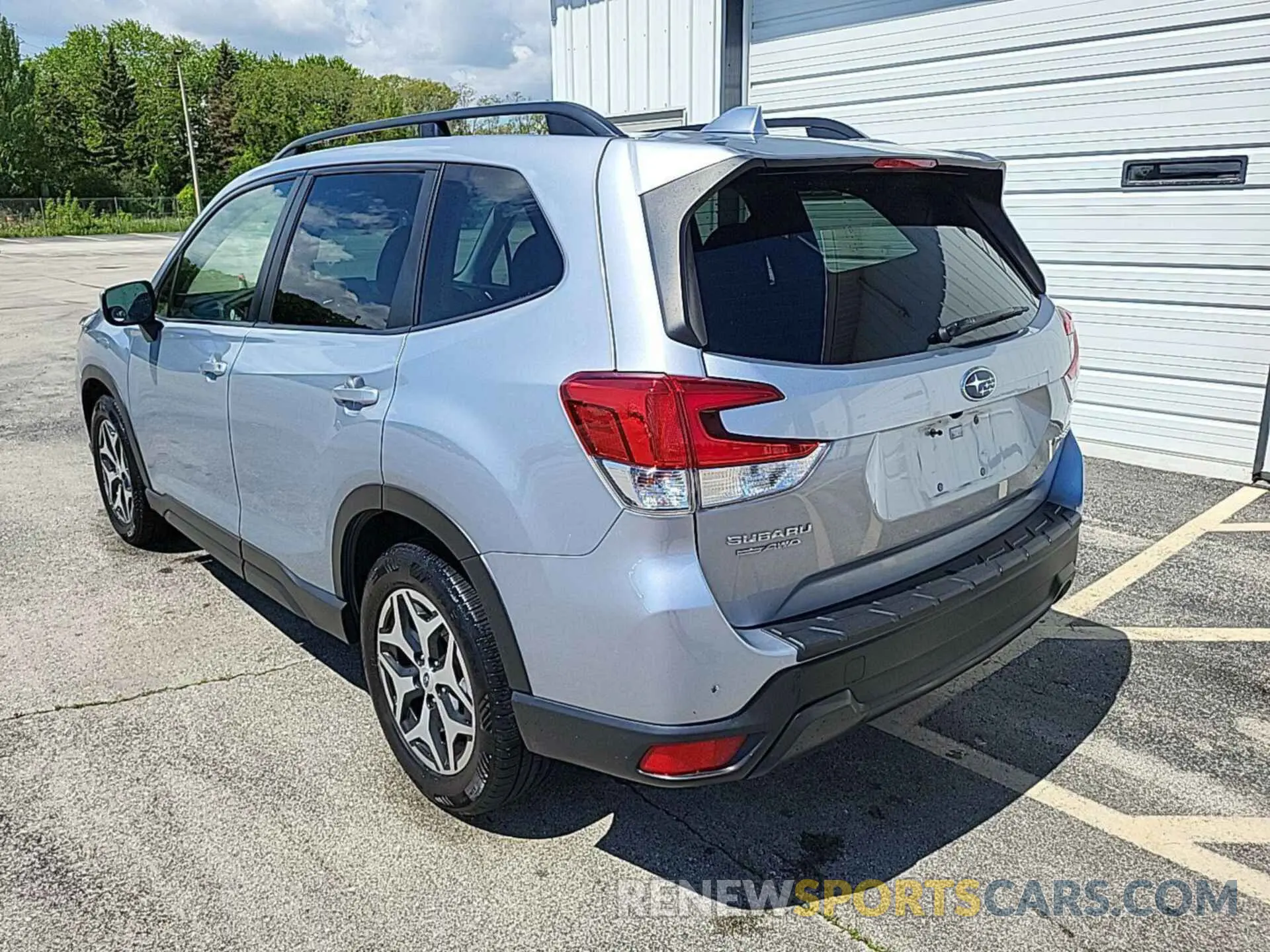 8 Photograph of a damaged car JF2SKAGC4LH464845 SUBARU FORESTER 2020