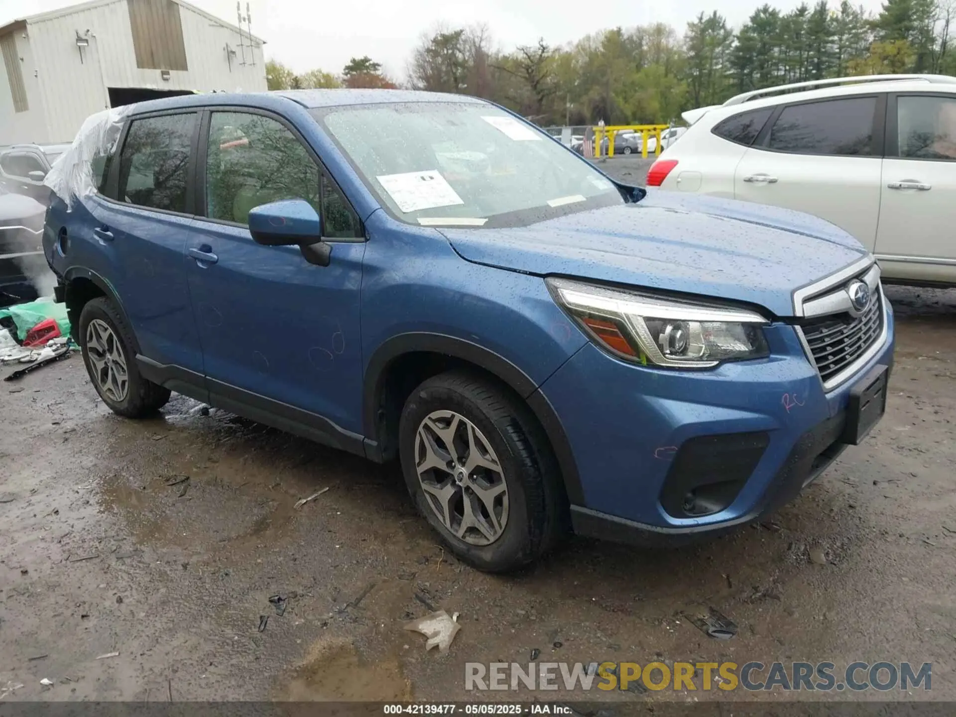 1 Photograph of a damaged car JF2SKAGC8LH579271 SUBARU FORESTER 2020