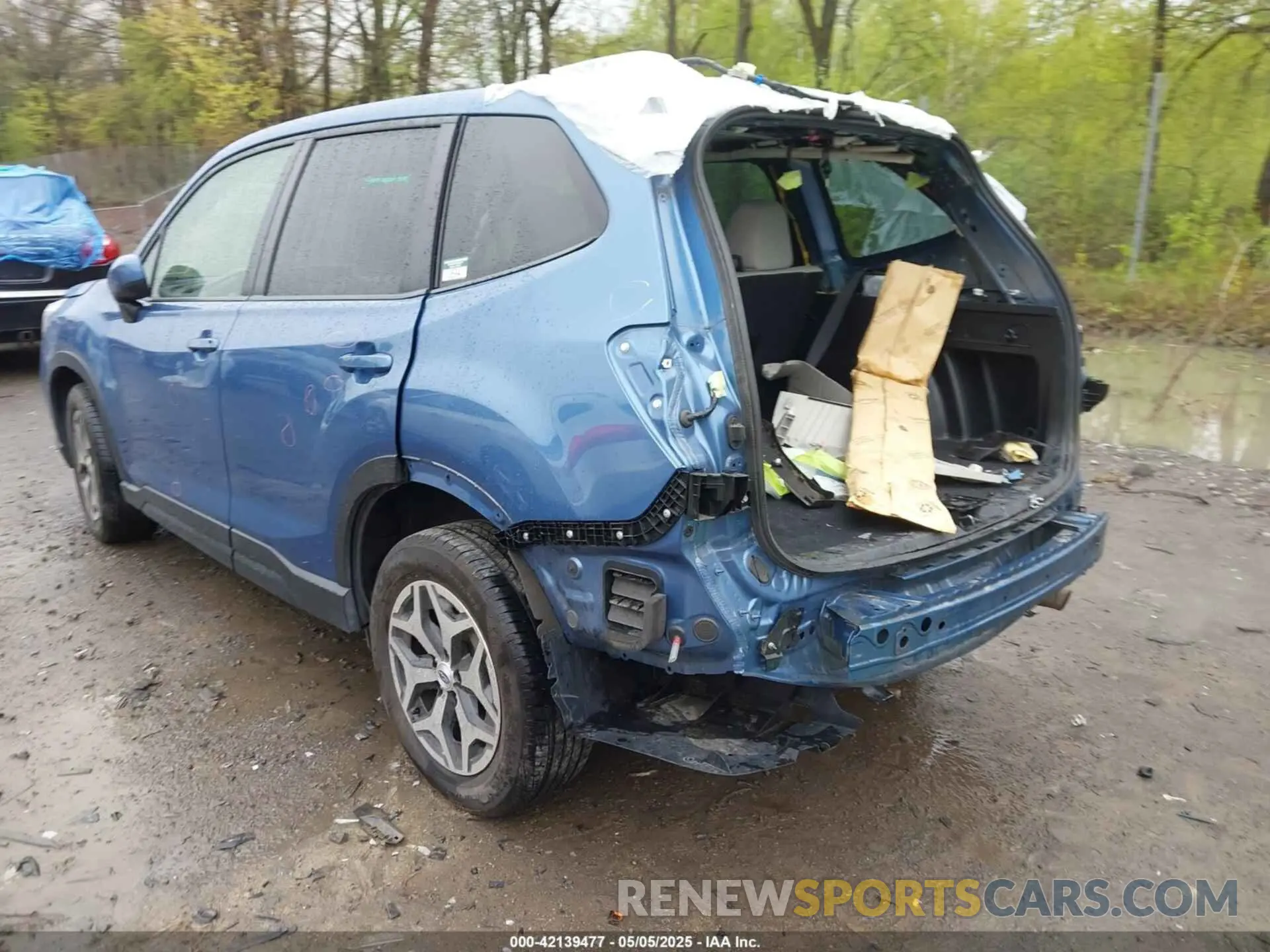 3 Photograph of a damaged car JF2SKAGC8LH579271 SUBARU FORESTER 2020