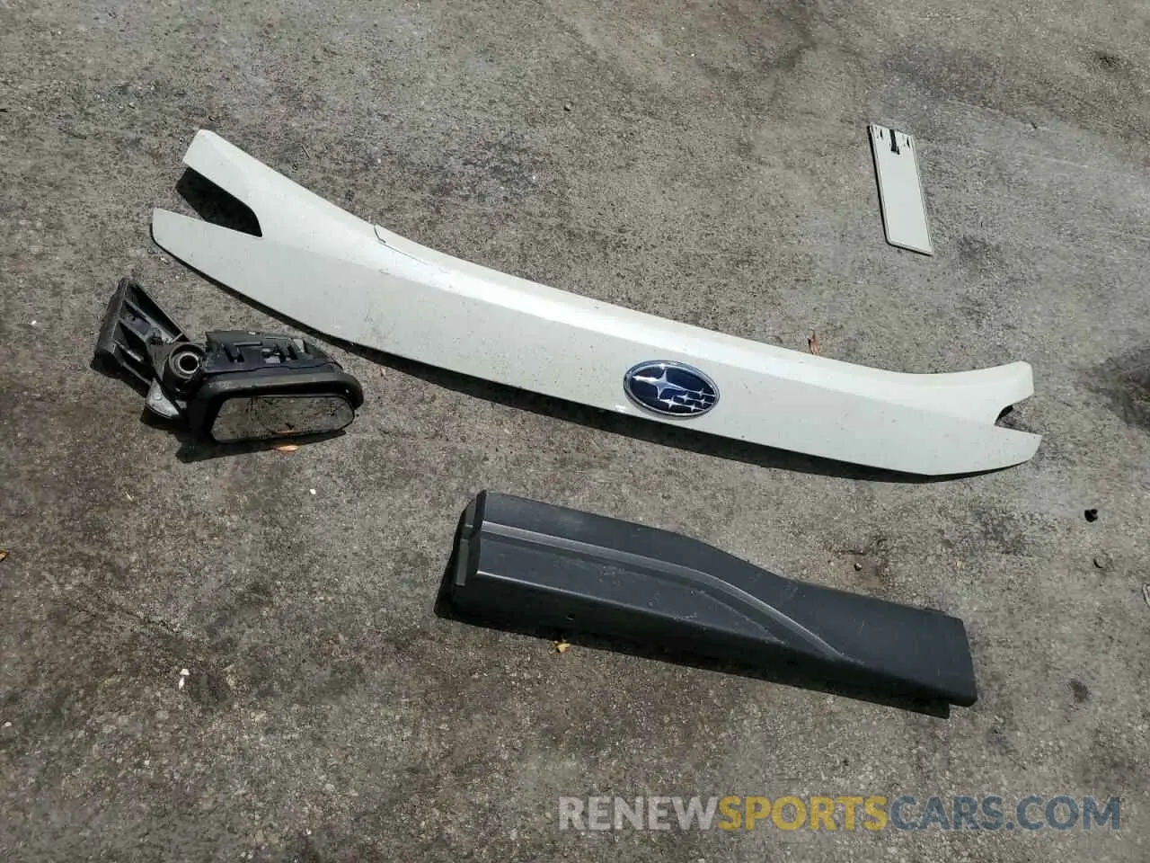 13 Photograph of a damaged car JF2SKAJC0LH414985 SUBARU FORESTER 2020