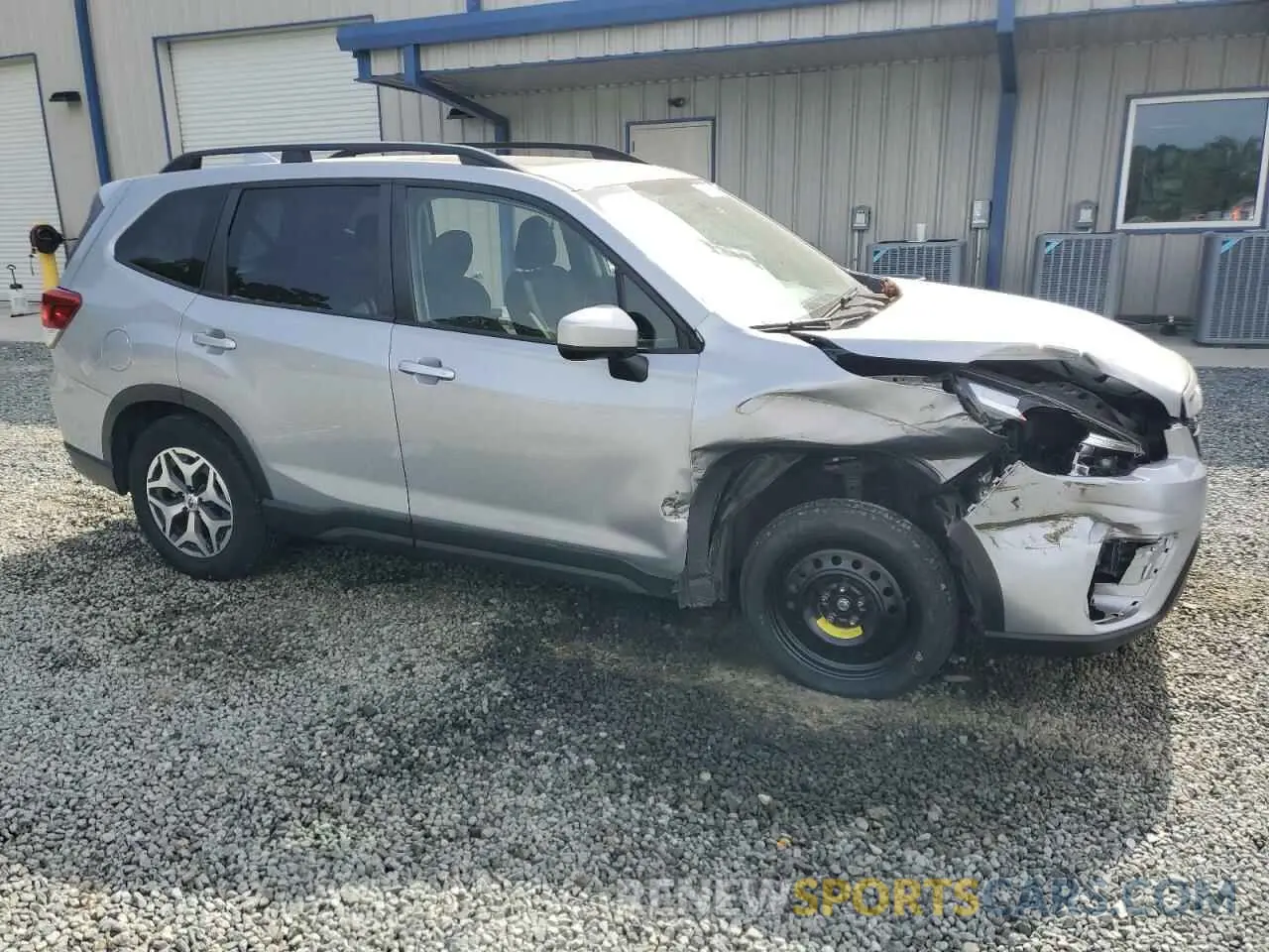 4 Photograph of a damaged car JF2SKAJC0LH473003 SUBARU FORESTER 2020