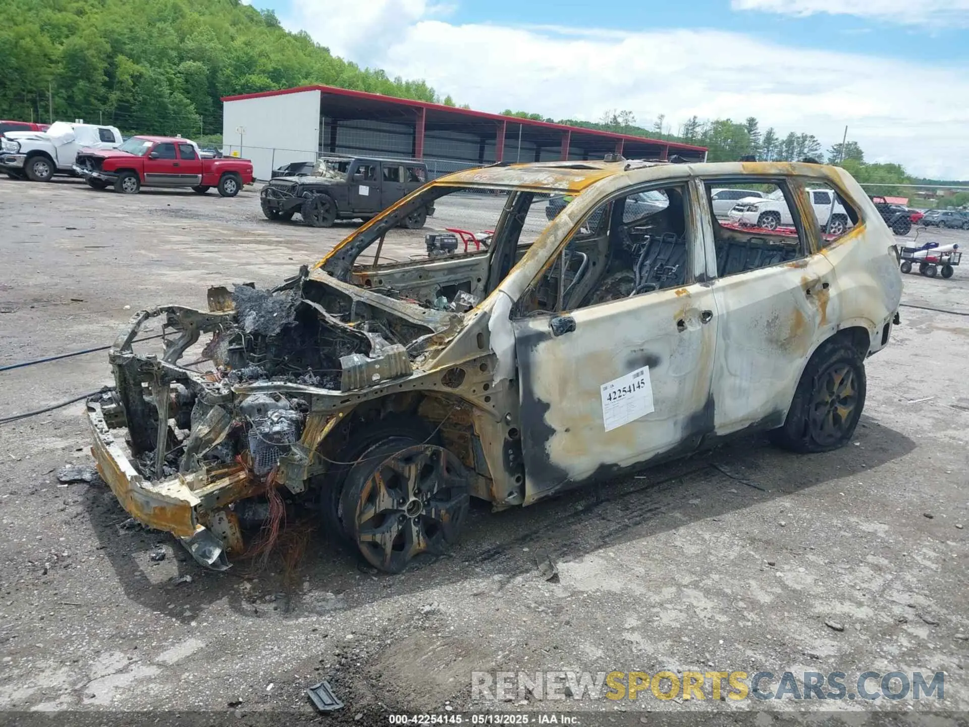2 Photograph of a damaged car JF2SKAJC0LH568466 SUBARU FORESTER 2020