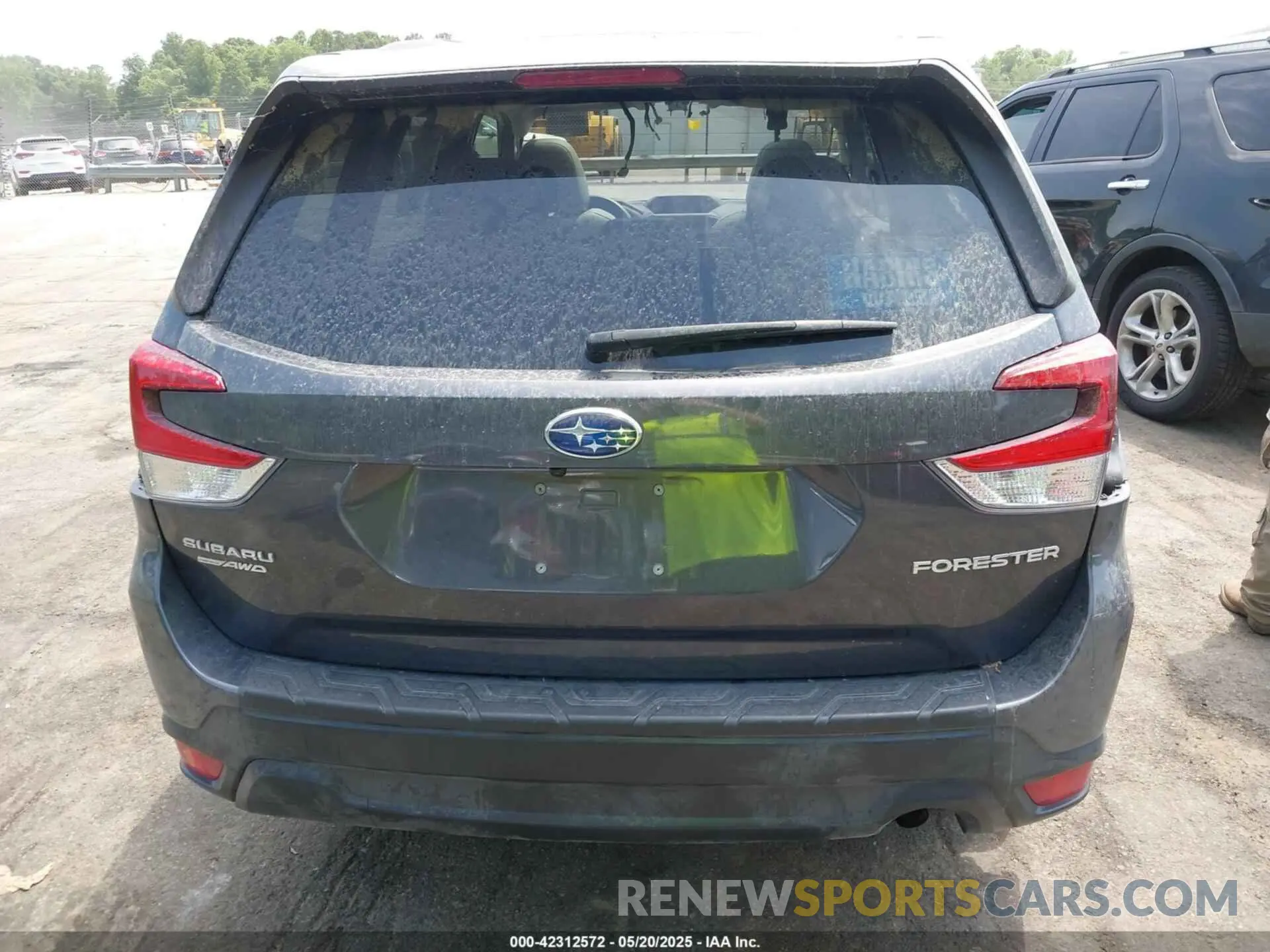 17 Photograph of a damaged car JF2SKAJC1LH403140 SUBARU FORESTER 2020