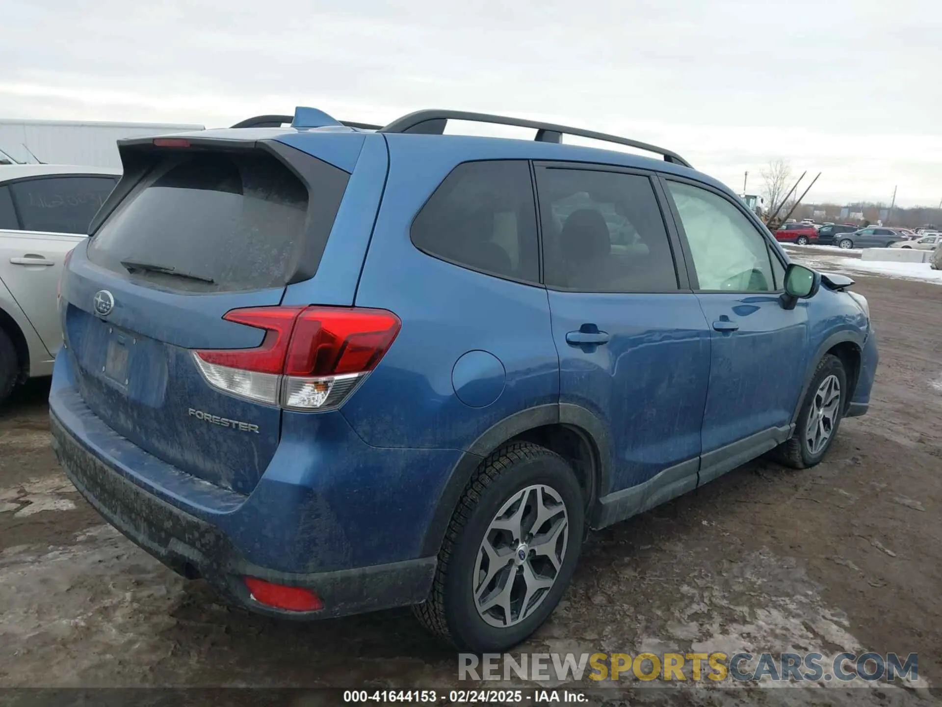 4 Photograph of a damaged car JF2SKAJC1LH414039 SUBARU FORESTER 2020