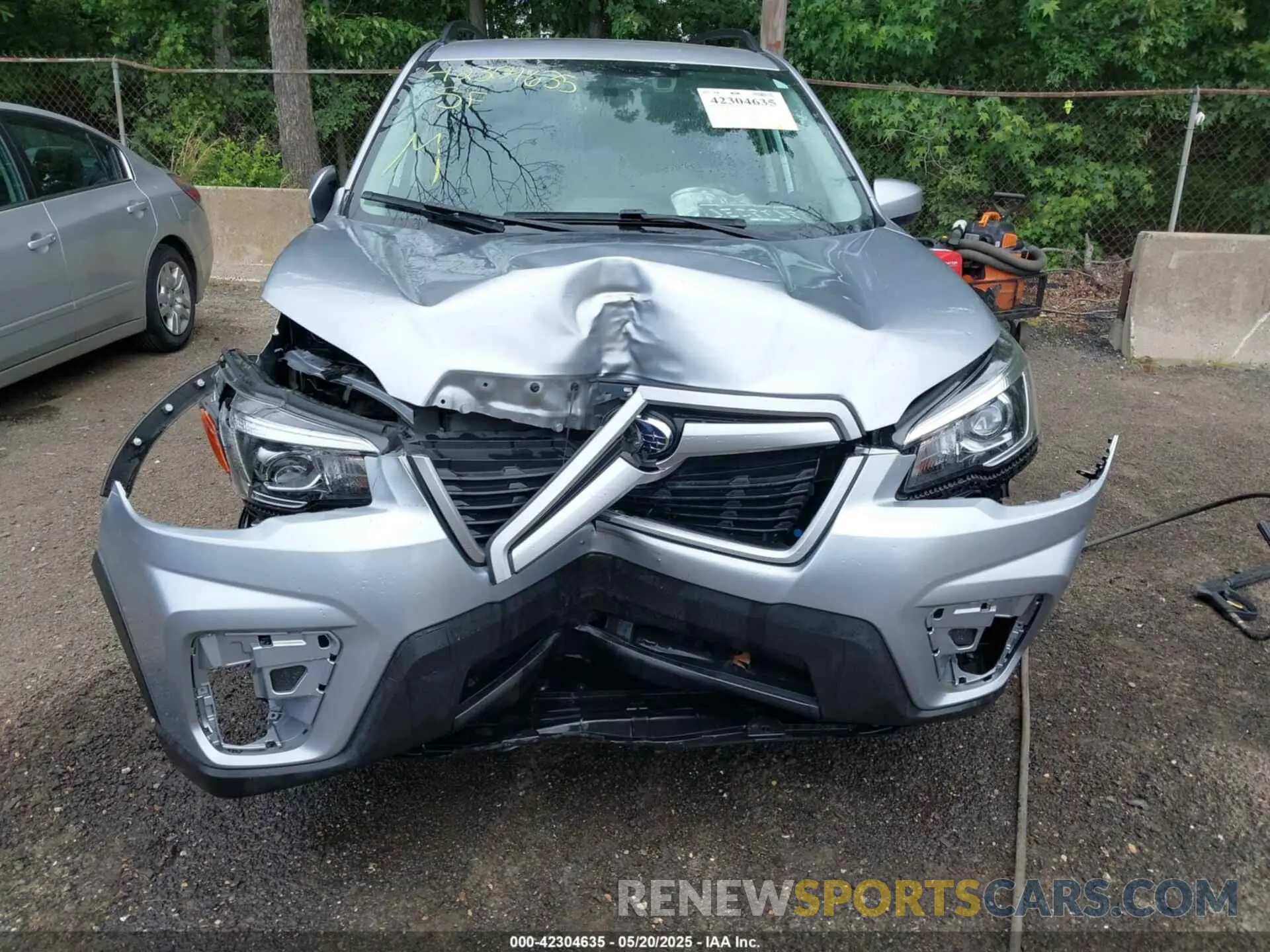 12 Photograph of a damaged car JF2SKAJC1LH457523 SUBARU FORESTER 2020