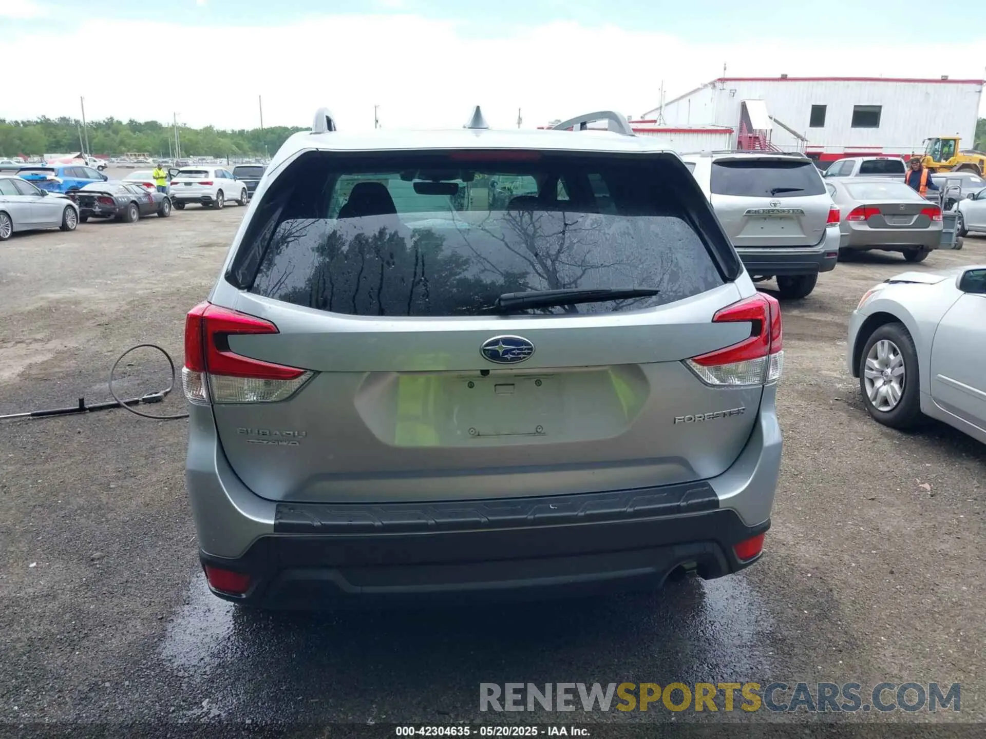 16 Photograph of a damaged car JF2SKAJC1LH457523 SUBARU FORESTER 2020