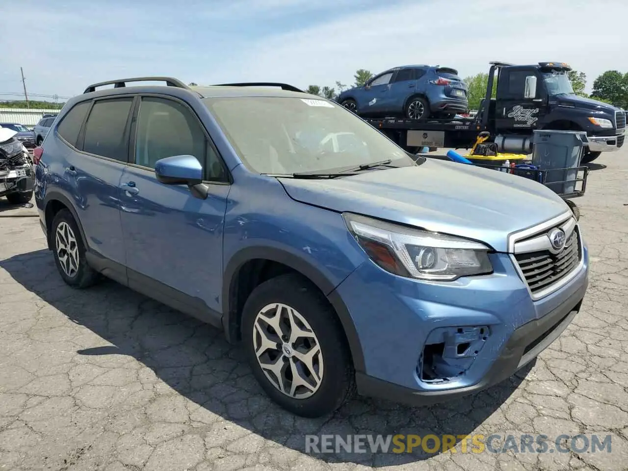 4 Photograph of a damaged car JF2SKAJC1LH526971 SUBARU FORESTER 2020