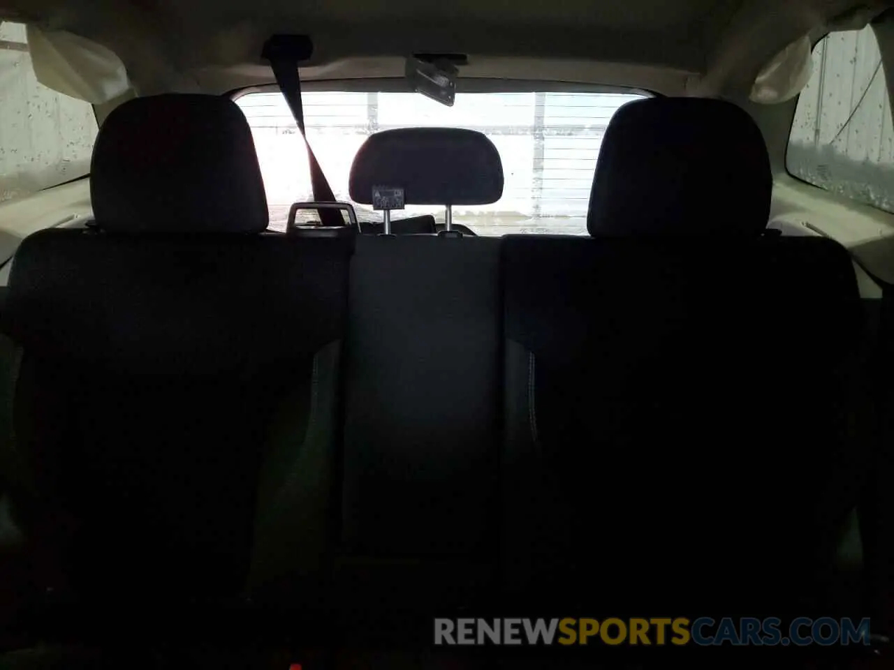 10 Photograph of a damaged car JF2SKAJC1LH536853 SUBARU FORESTER 2020