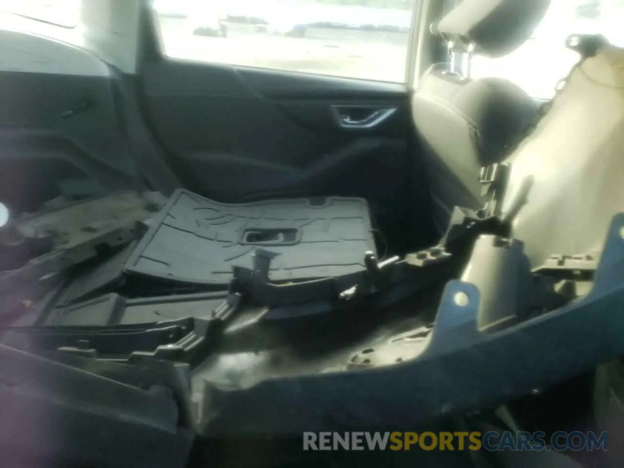 11 Photograph of a damaged car JF2SKAJC1LH540031 SUBARU FORESTER 2020