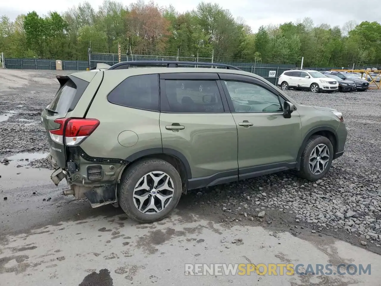 3 Photograph of a damaged car JF2SKAJC2LH419380 SUBARU FORESTER 2020