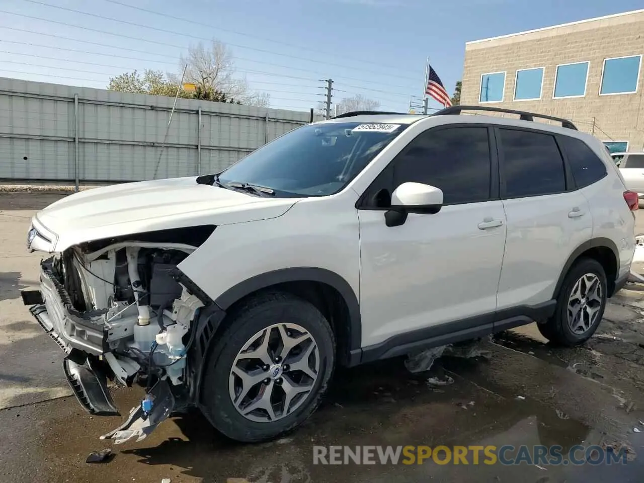 1 Photograph of a damaged car JF2SKAJC3LH405391 SUBARU FORESTER 2020