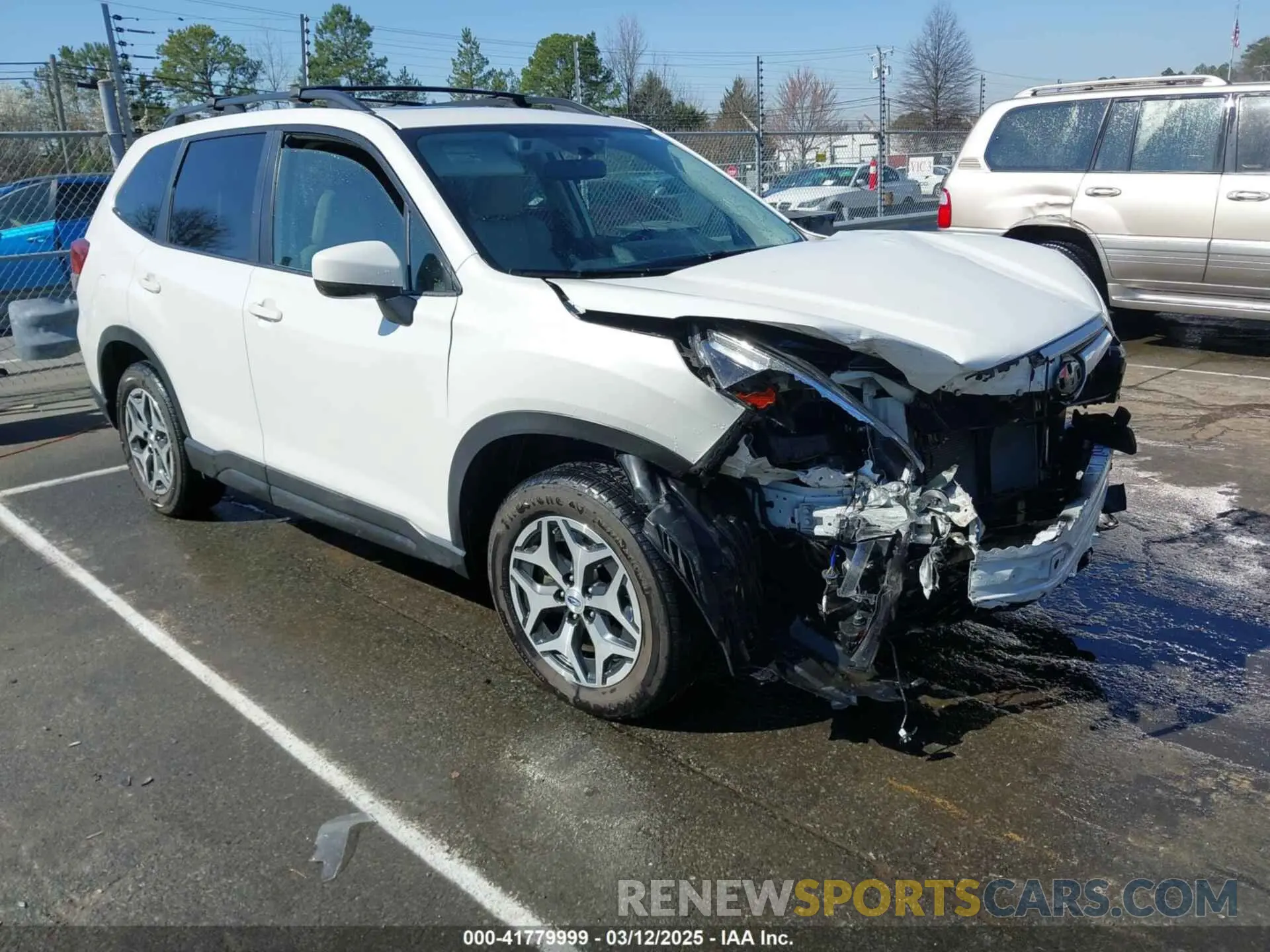 1 Photograph of a damaged car JF2SKAJC4LH440702 SUBARU FORESTER 2020