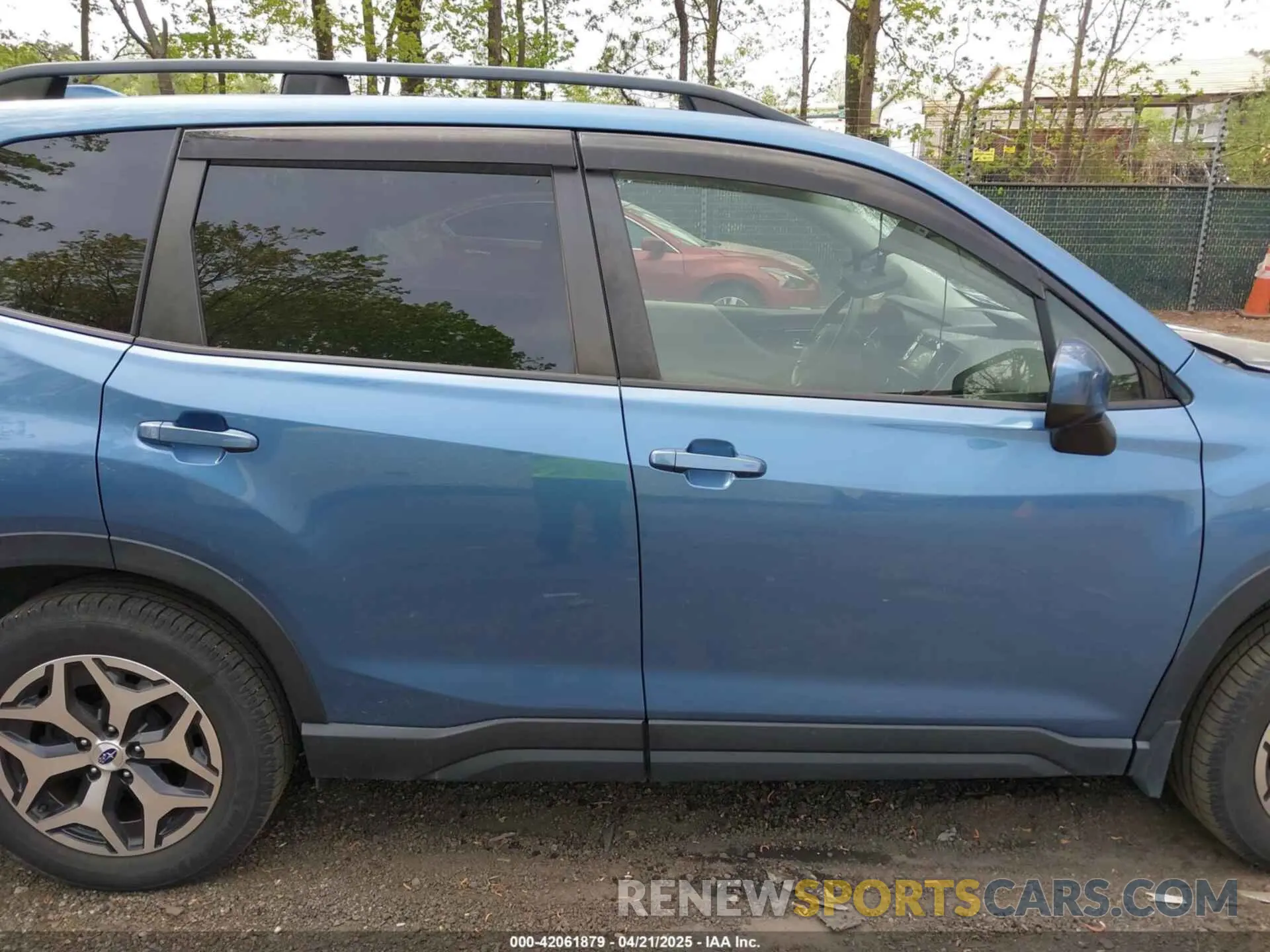 13 Photograph of a damaged car JF2SKAJC5LH556992 SUBARU FORESTER 2020